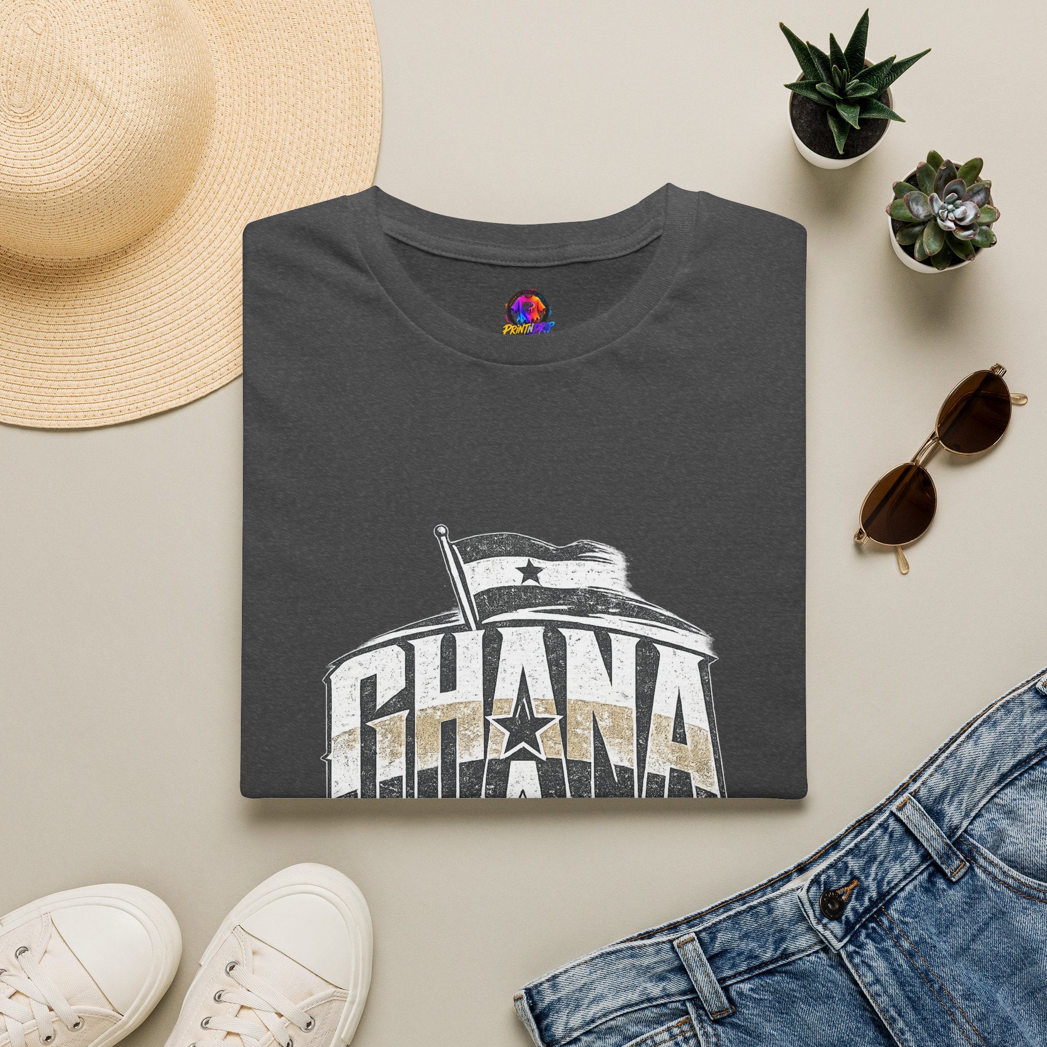 Ghana Vintage Flag T-Shirt — Retro Ghana Pride Graphic Tee