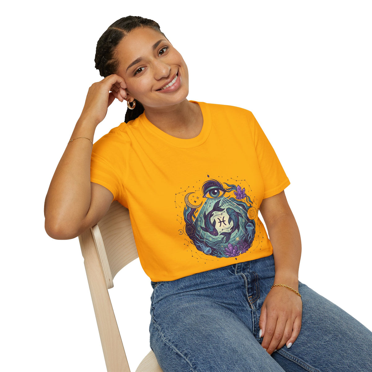 Pisces Mystic T-Shirt — 'I See Things You Don't' Astrology Tee