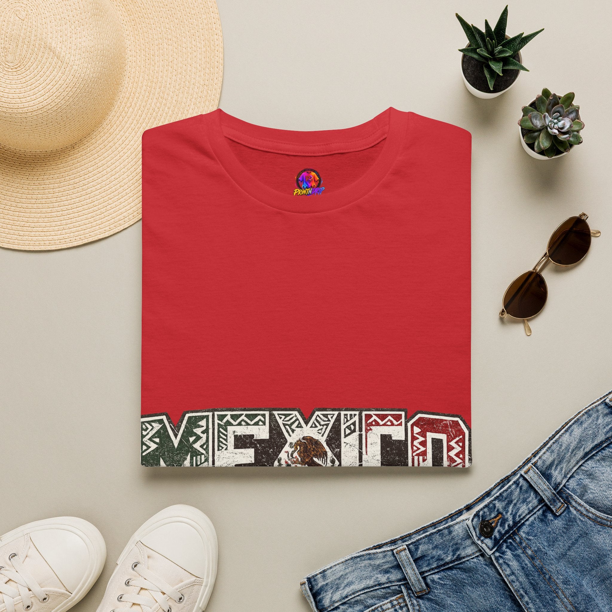 Mexico Pride Graphic T-Shirt — Retro Mexican Flag Design