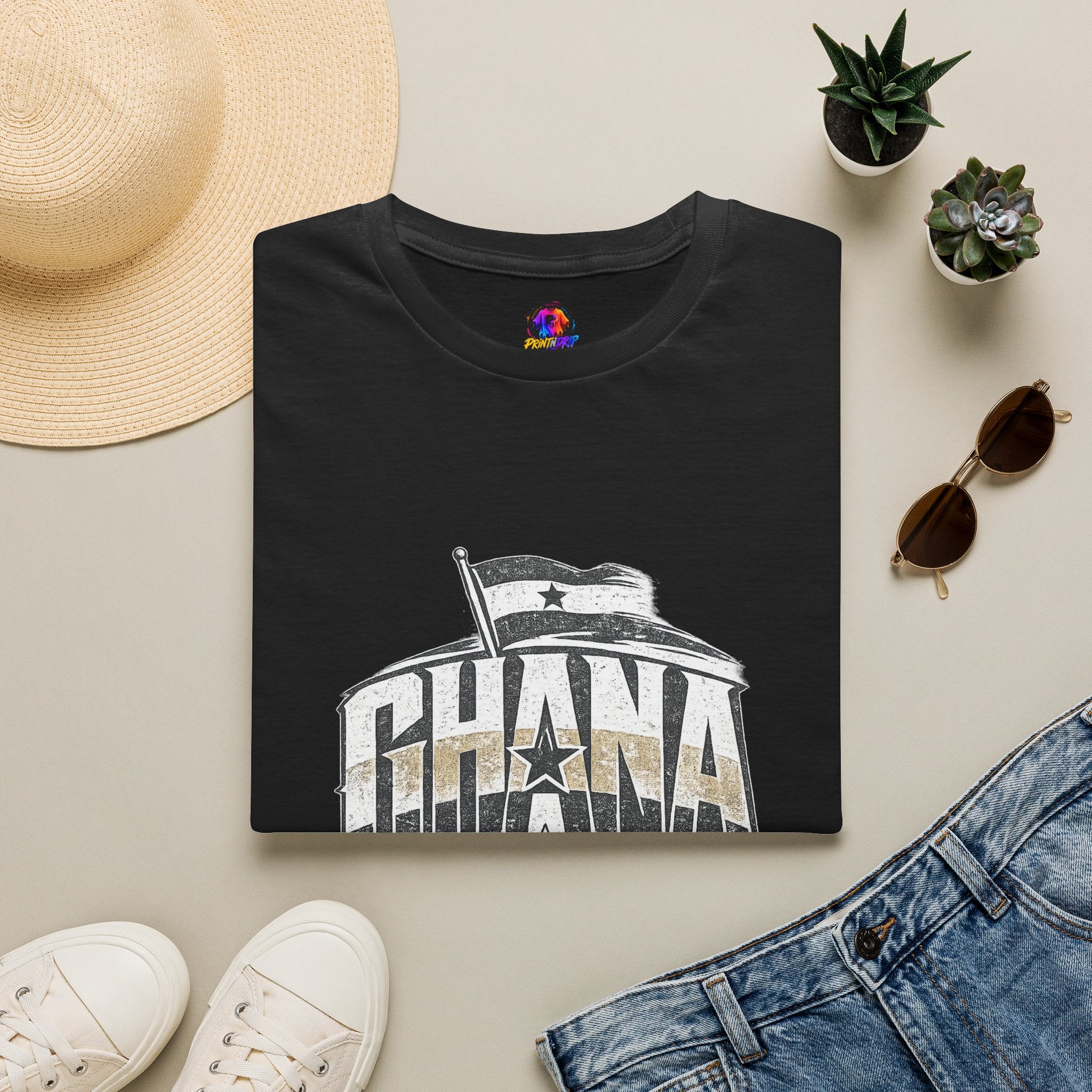 Ghana Vintage Flag T-Shirt — Retro Ghana Pride Graphic Tee