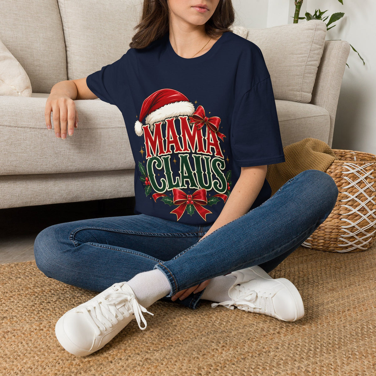 Mama Claus T-Shirt — Festive Christmas Mom Tee with Santa Hat & Bow