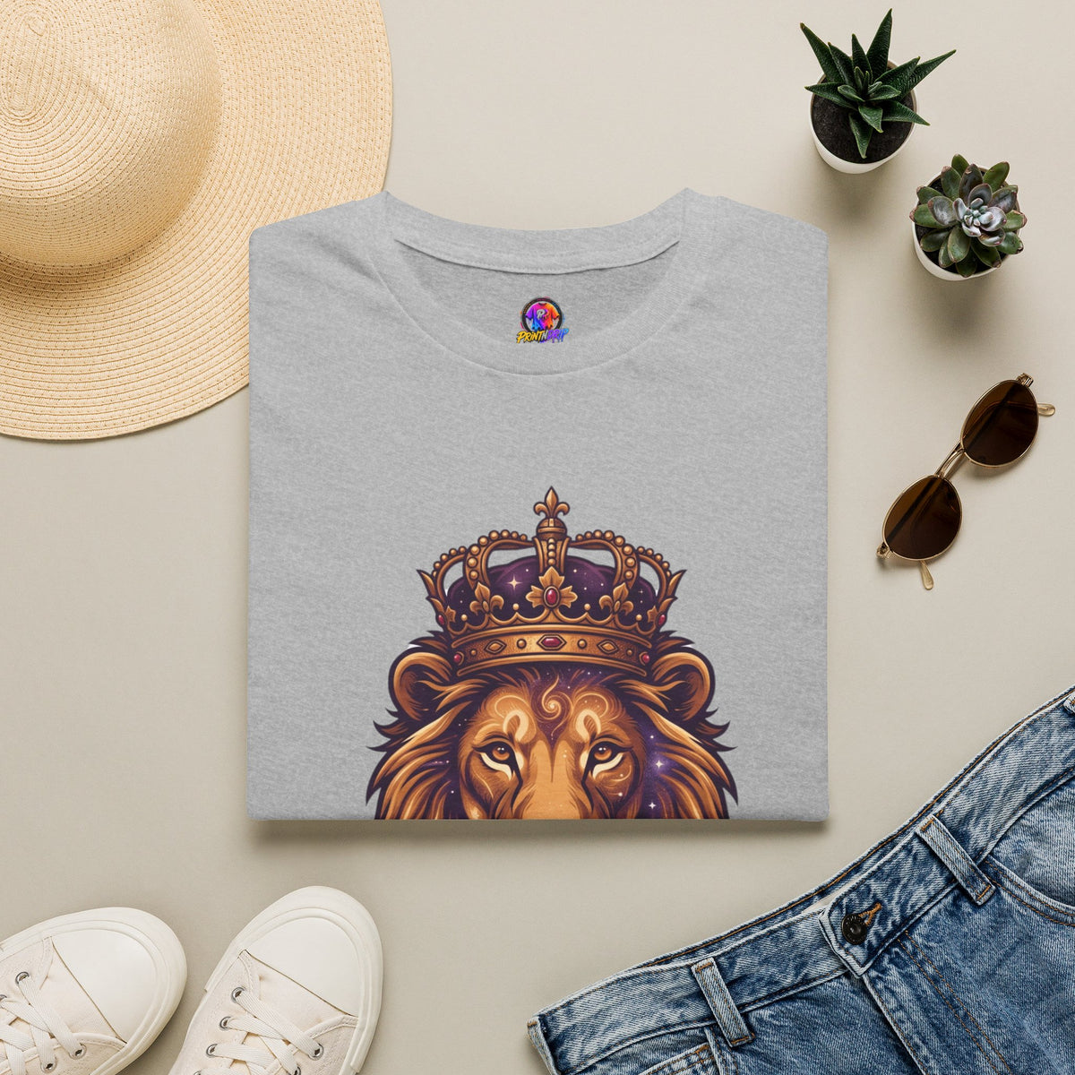 Leo Zodiac Lion T-Shirt — "Born with a Crown in My Soul" Zodiac Graphic Tee