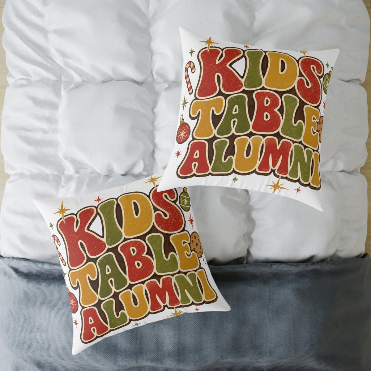 Christmas Kids Table Alumni Throw Pillow — Retro 70s Thanksgiving Accent Cushion