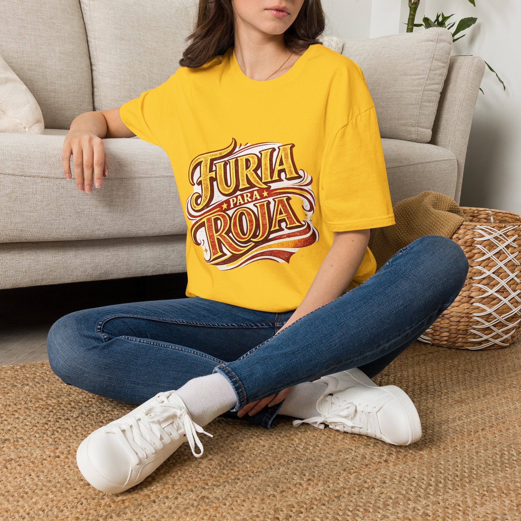 Spain Furia Para Roja Graphic T-Shirt — Bold Spanish Script Tee for Fans & Celebrations