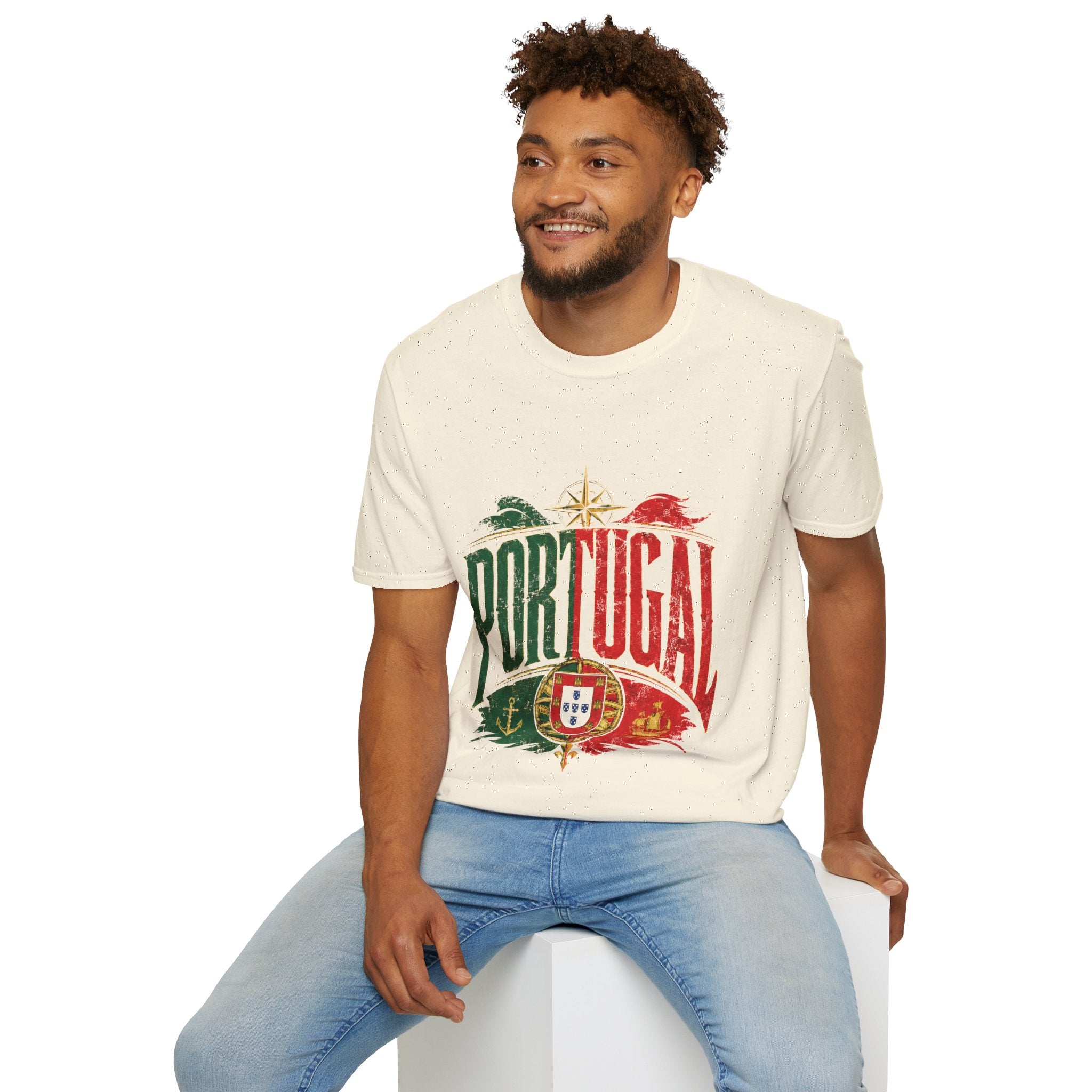 Portugal Vintage Compass T-Shirt — Retro Portuguese Flag Travel Tee