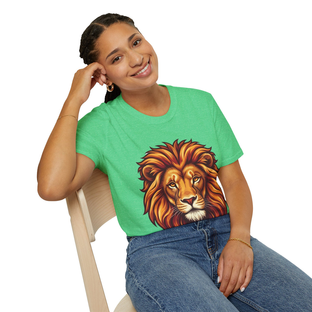 Leo Zodiac Lion Face T-Shirt — Majestic Lion Head Graphic Tee