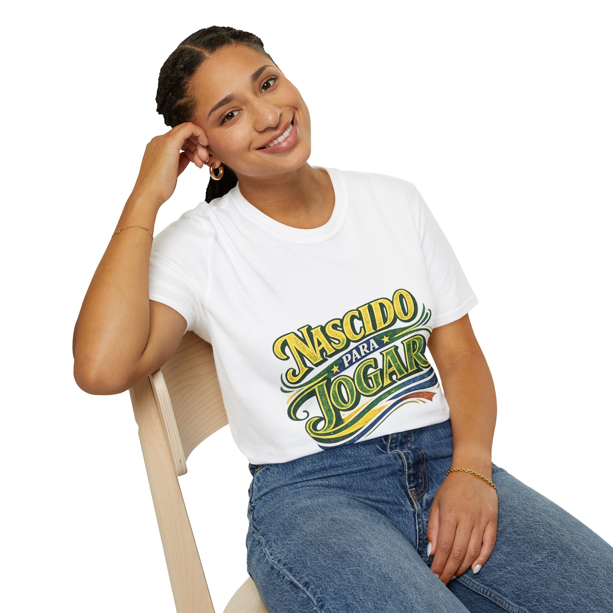 Brazil T‑Shirt — Nascido Para Jogar Vintage Brazilian Soccer Graphic Tee