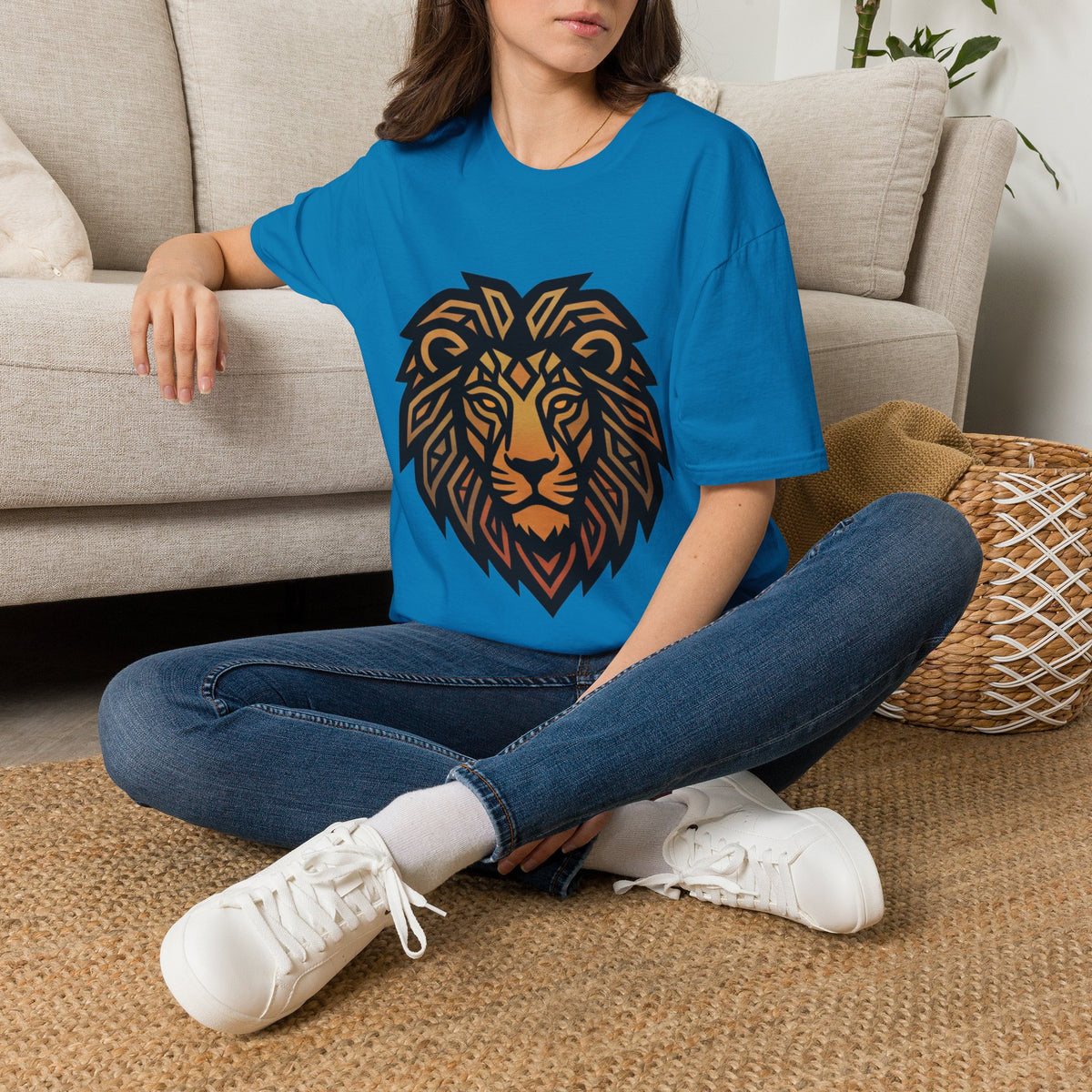 Leo Zodiac Lion Head T-Shirt — Geometric Tribal Lion Graphic Tee