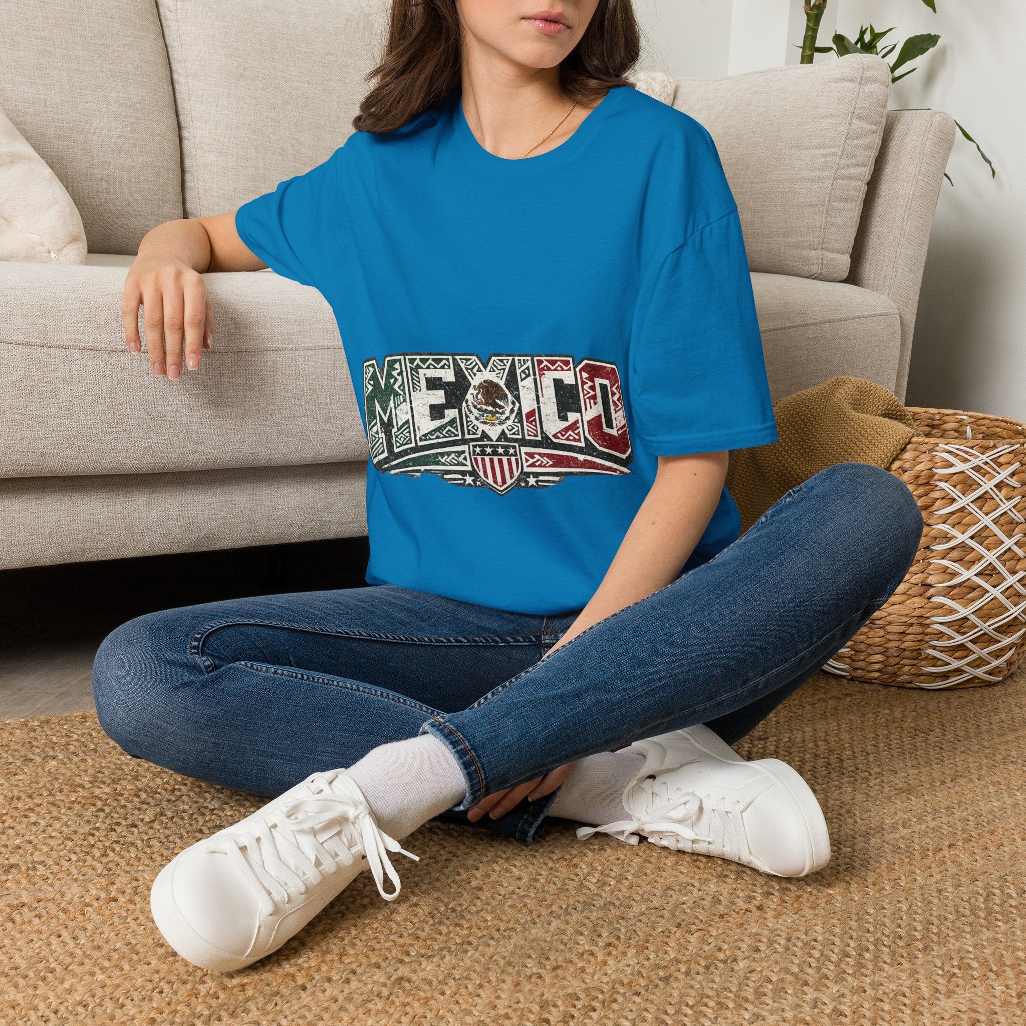 Mexico Pride Graphic T-Shirt — Retro Mexican Flag Design