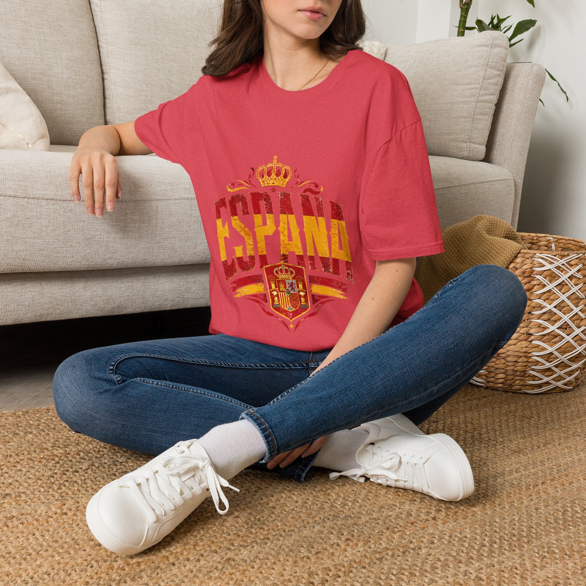 Spain Crown Graphic T-Shirt — Spanish Flag Vintage Crest Tee
