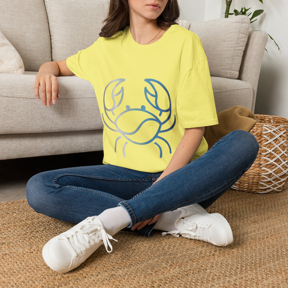 Crab Graphic T-Shirt — Coastal Blue Minimalist Beach Tee