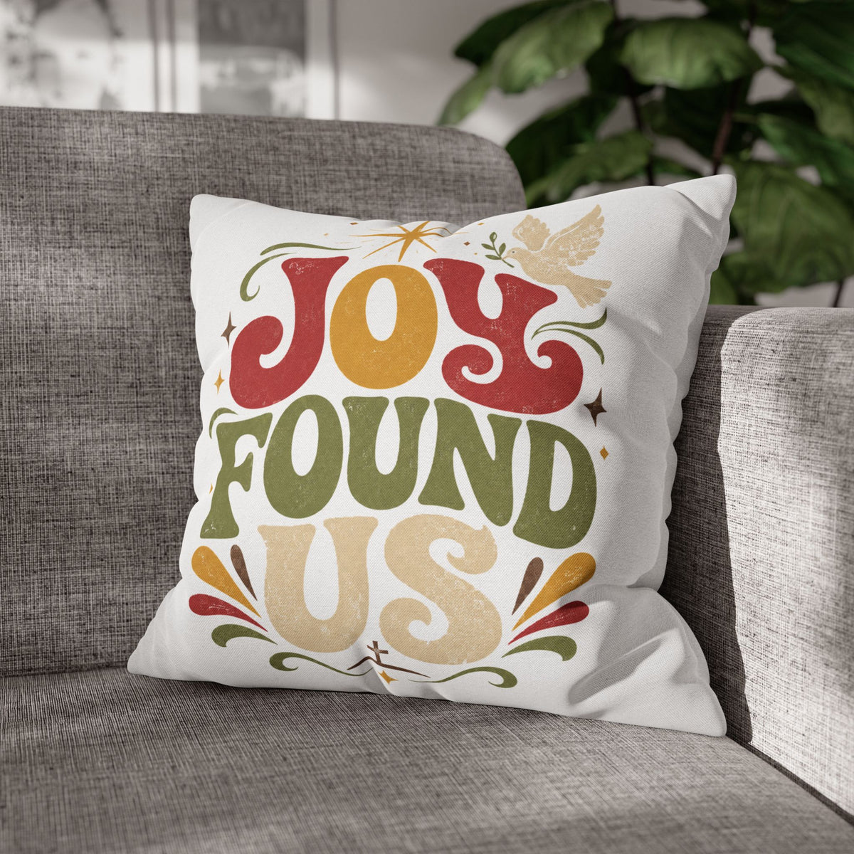 Christmas Joy Found Us Decorative Pillowcase — Retro Holiday Cushion Cover