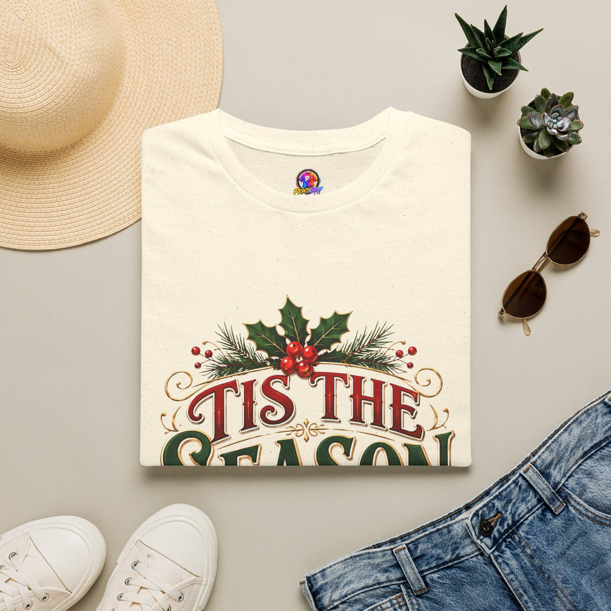 T-Shirt — 'Tis The Season' Christmas Holiday Graphic Tee