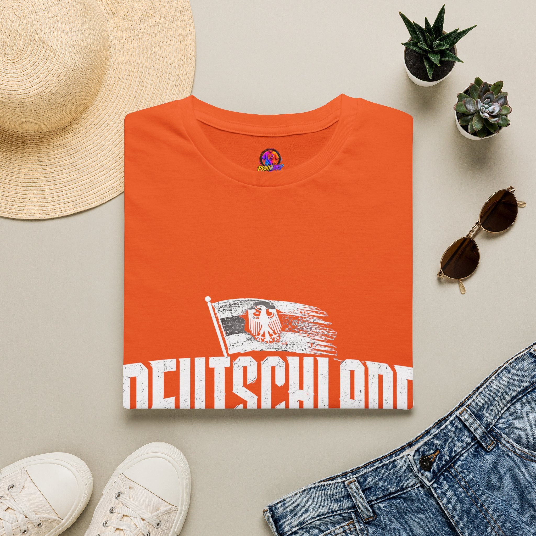 Germany Deutschland T-Shirt — Vintage German Crest Soccer Fan Tee