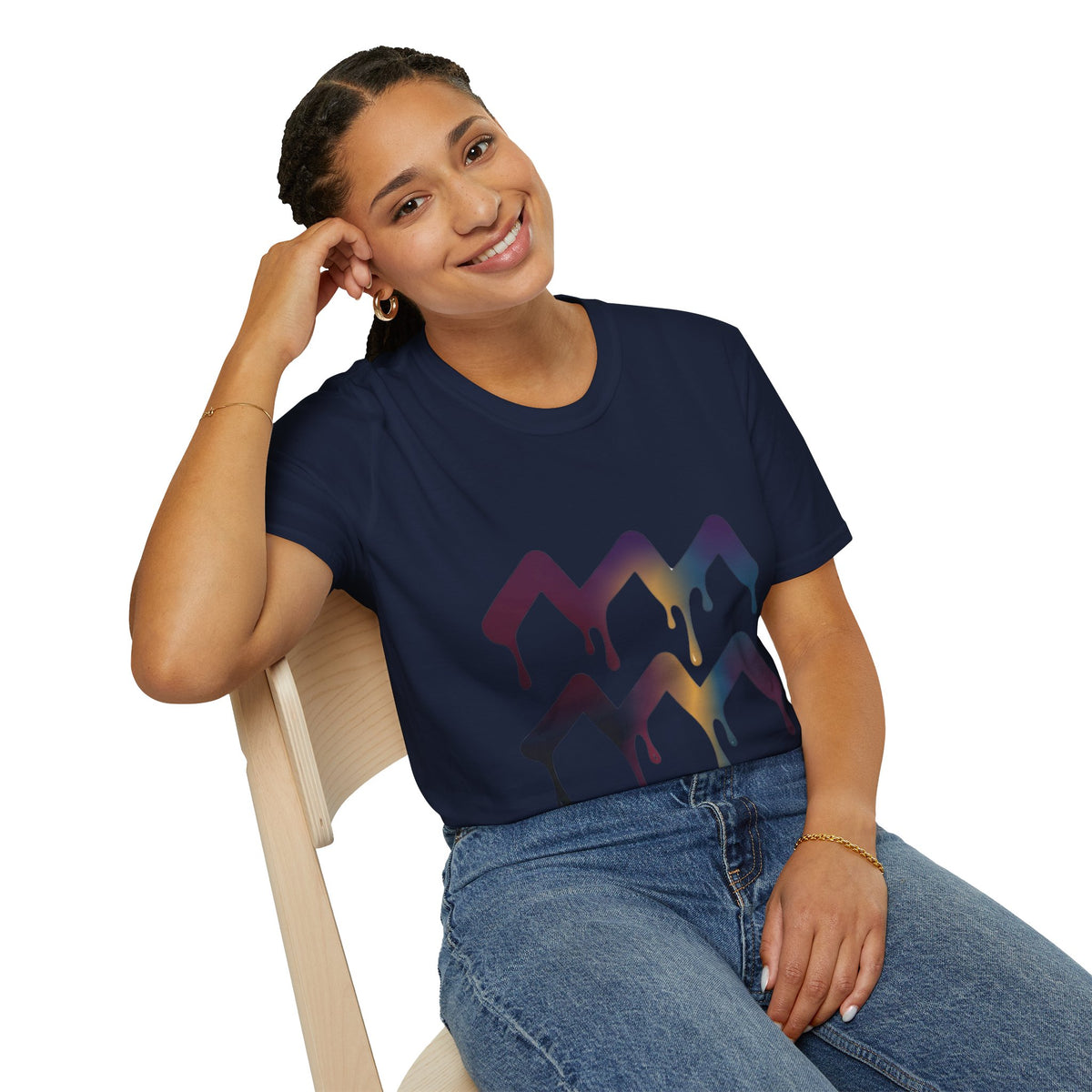 Aquarius Zodiac Dripping Chevron Graphic T-Shirt