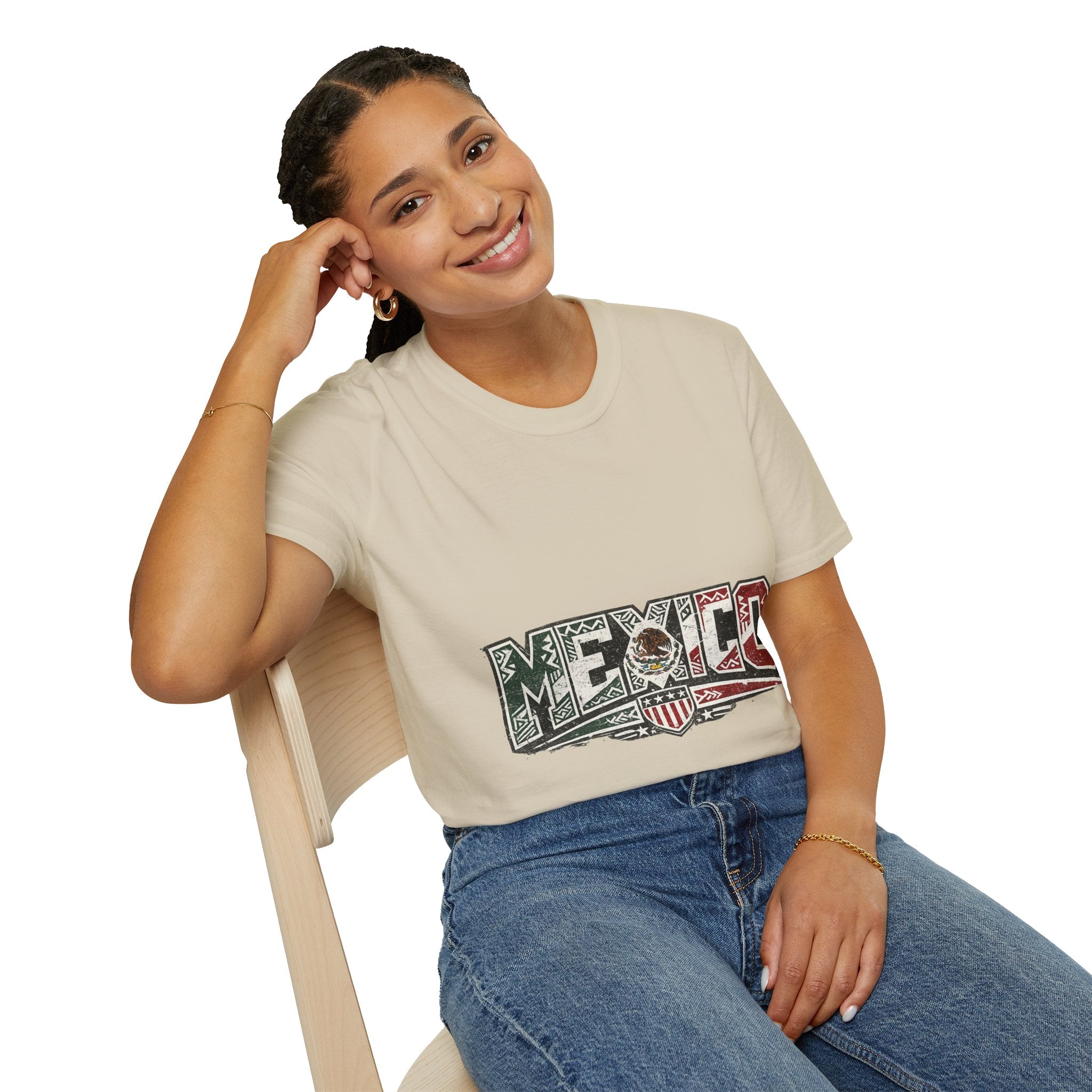 Mexico Pride Graphic T-Shirt — Retro Mexican Flag Design