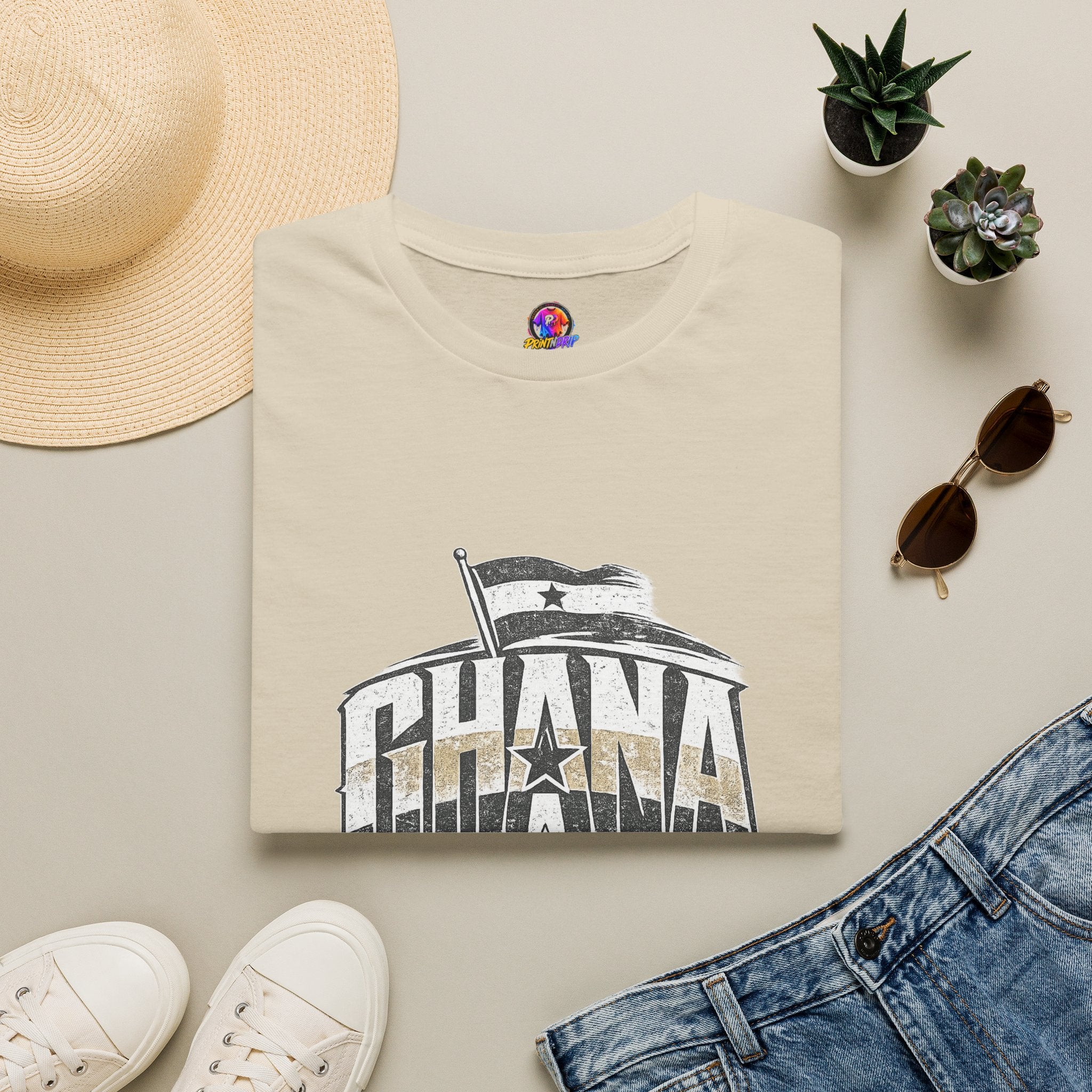 Ghana Vintage Flag T-Shirt — Retro Ghana Pride Graphic Tee
