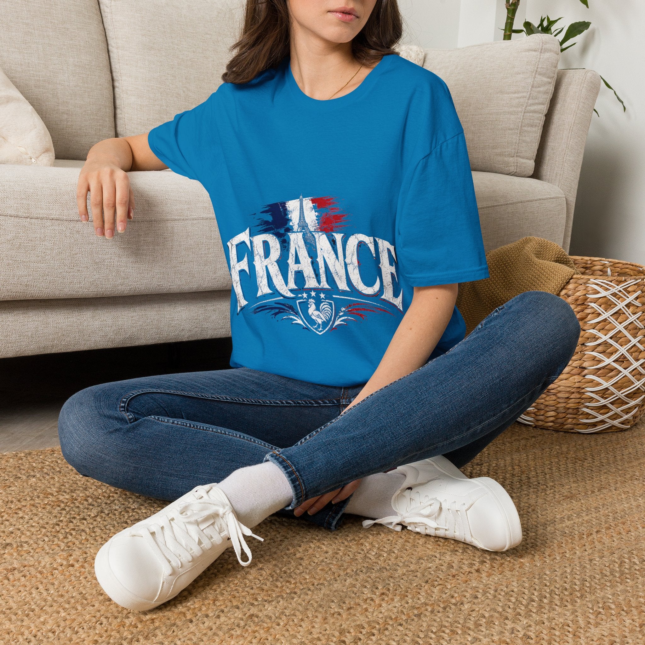 France Flag T-Shirt — Vintage Eiffel Tower French Pride Tee