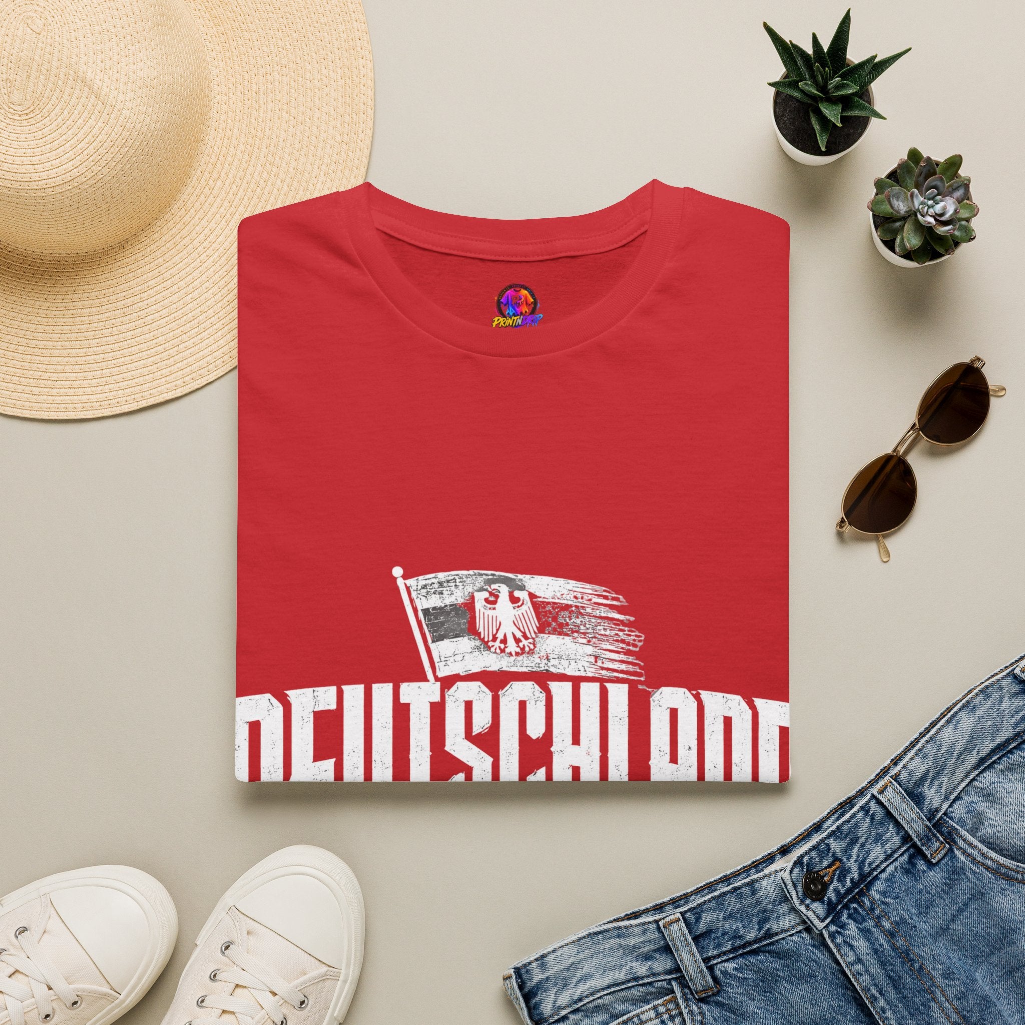 Germany Deutschland T-Shirt — Vintage German Crest Soccer Fan Tee