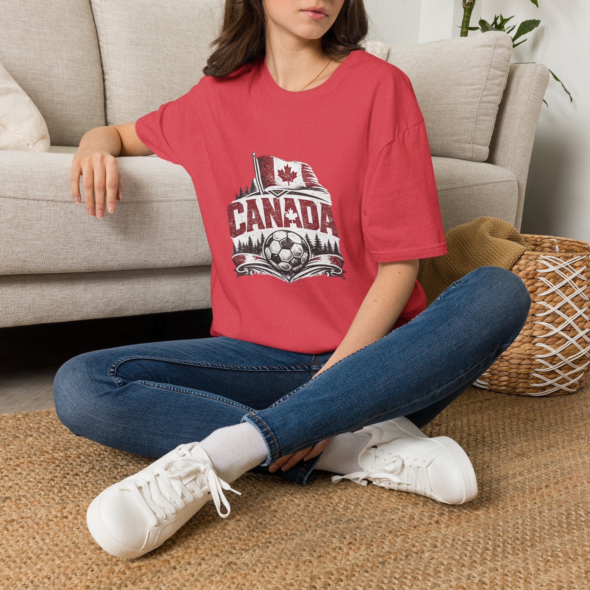 Canada Soccer T-Shirt – Vintage Maple Leaf Flag & Crest