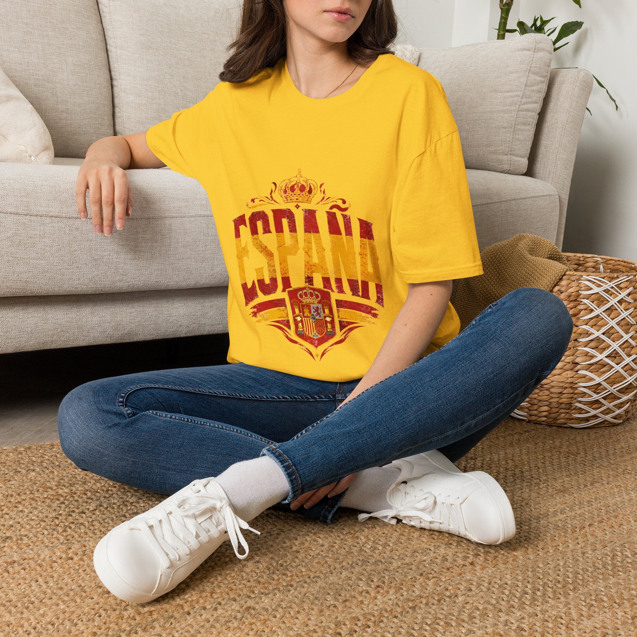 Spain Crown Graphic T-Shirt — Spanish Flag Vintage Crest Tee