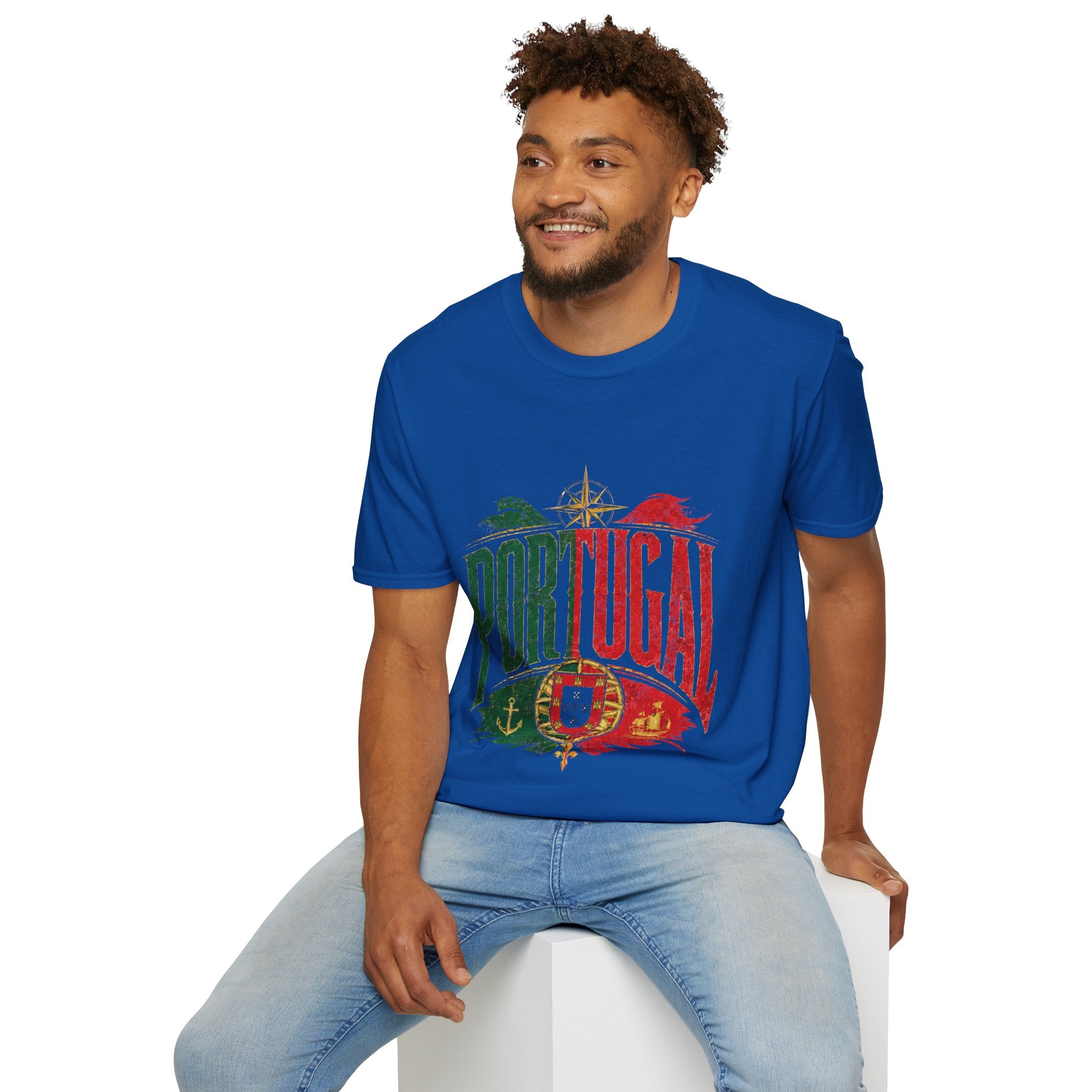 Portugal Vintage Compass T-Shirt — Retro Portuguese Flag Travel Tee