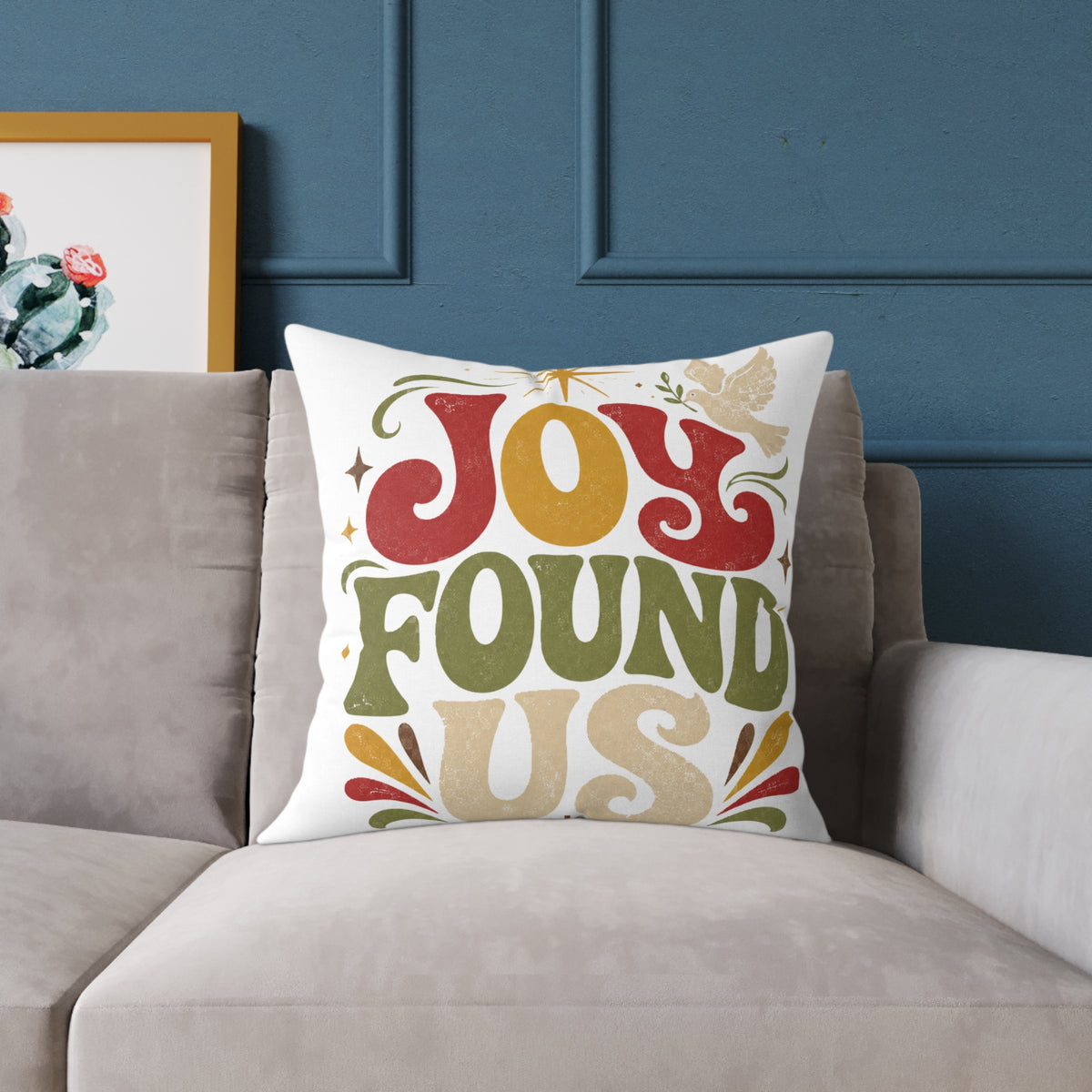 Christmas Joy Found Us Holiday Throw Pillow — Retro Christmas Decorative Cushion