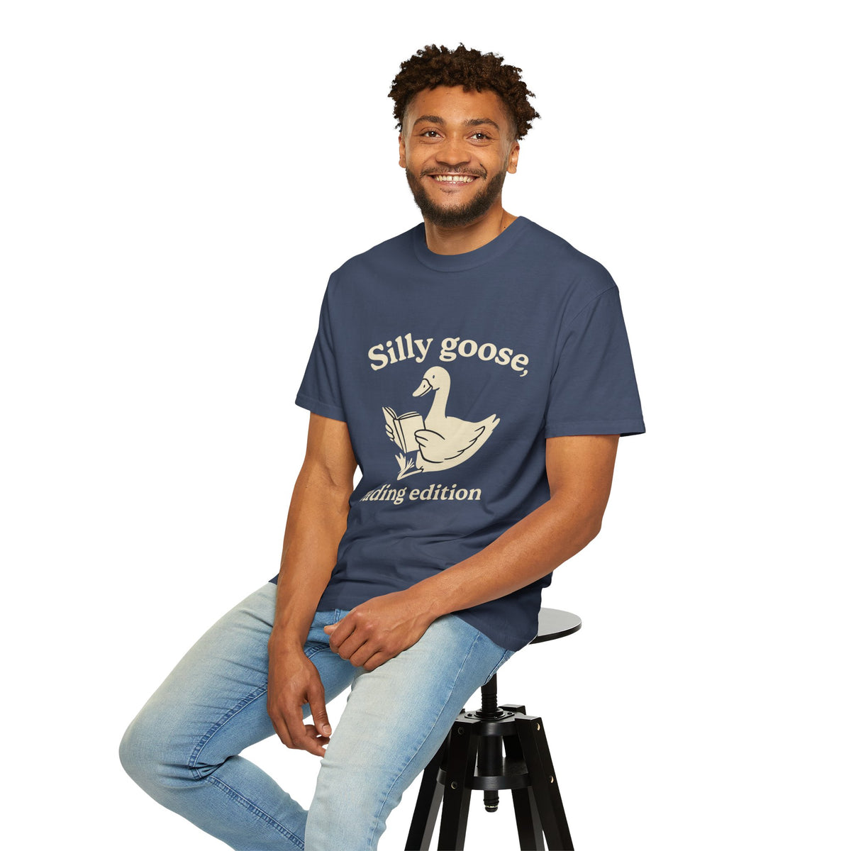 Silly Goose Reading Edition Tee - Cute Book Lover Animal Graphic T-Shirt - Trending Now - October 2026