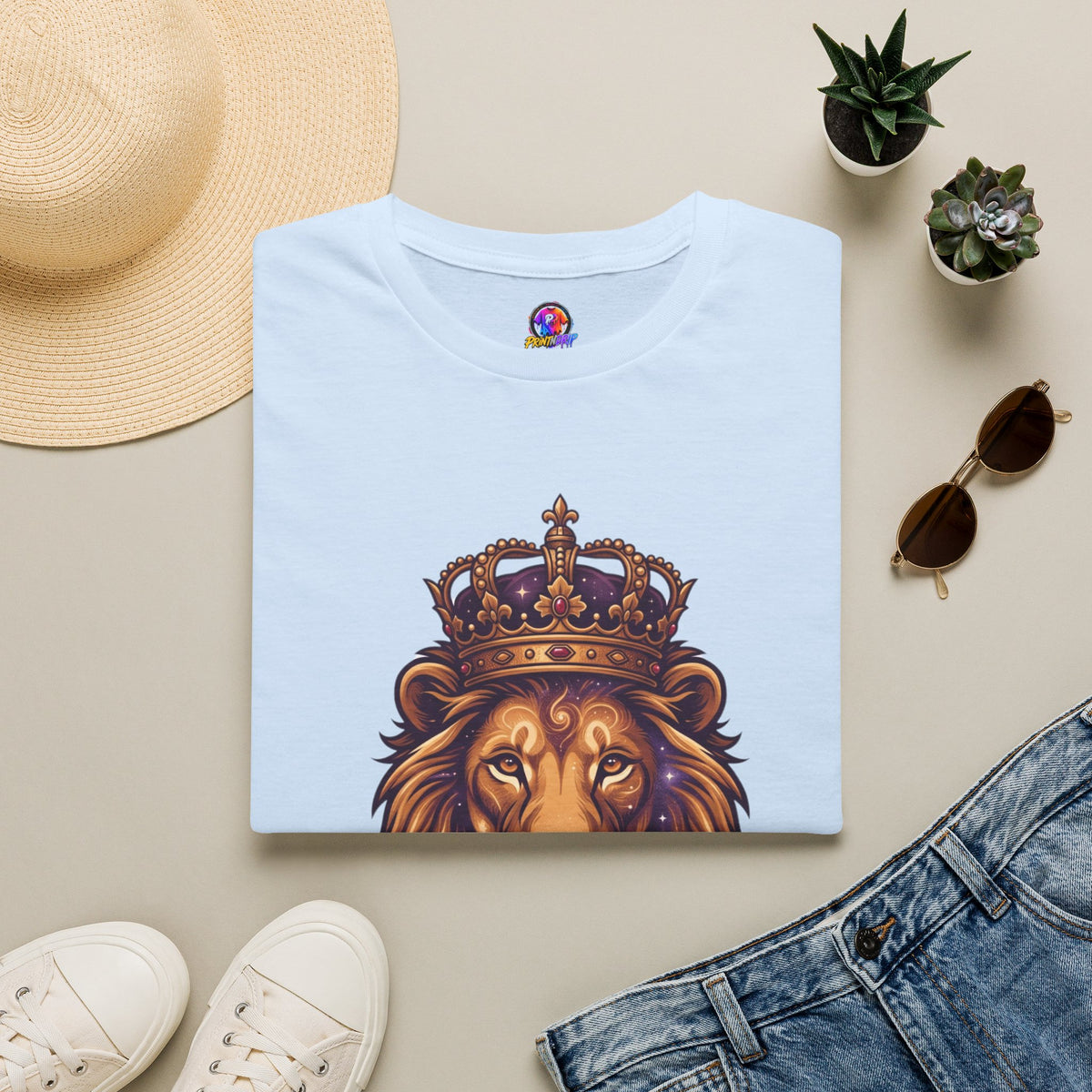 Leo Zodiac Lion T-Shirt — "Born with a Crown in My Soul" Zodiac Graphic Tee