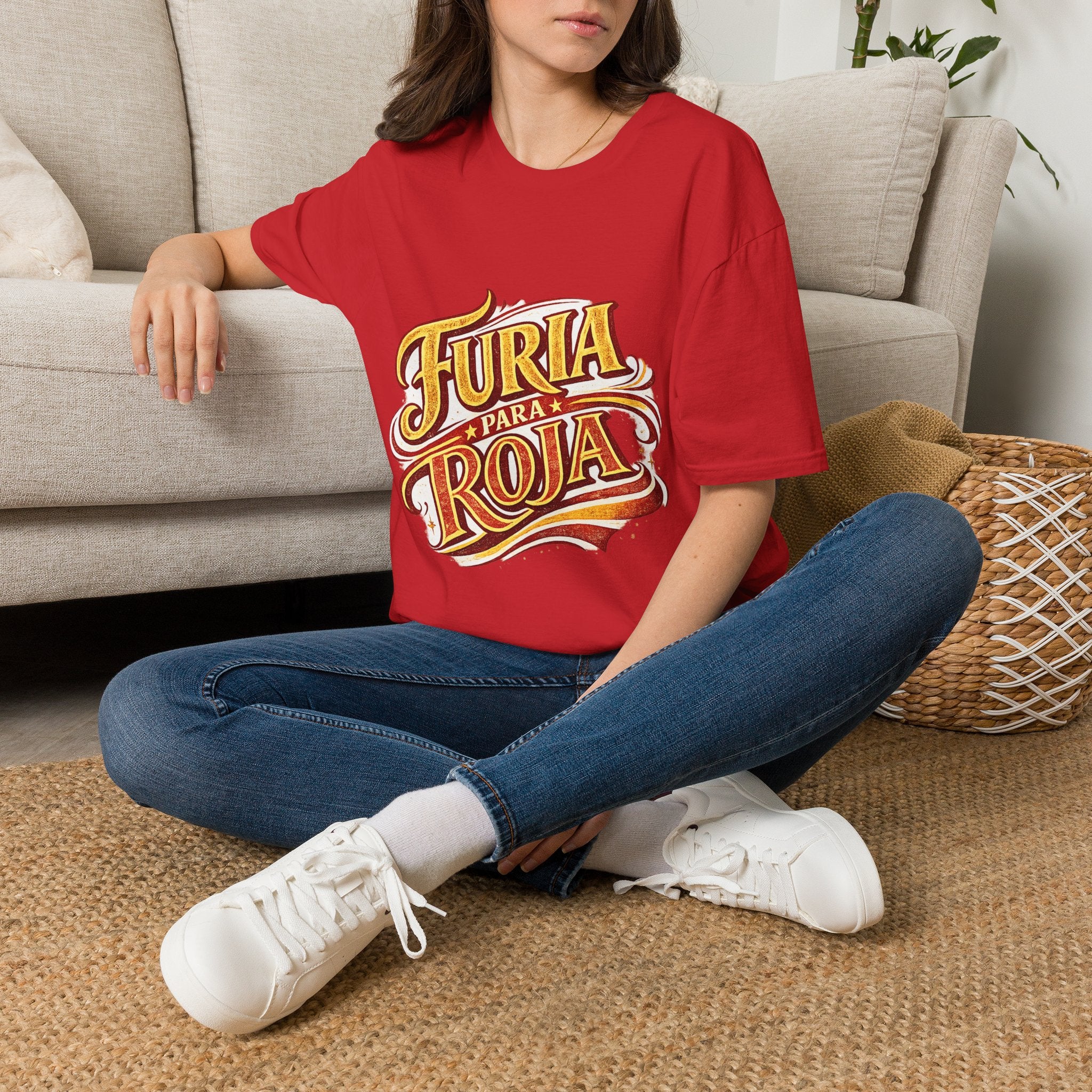 Spain Furia Para Roja Graphic T-Shirt — Bold Spanish Script Tee for Fans & Celebrations