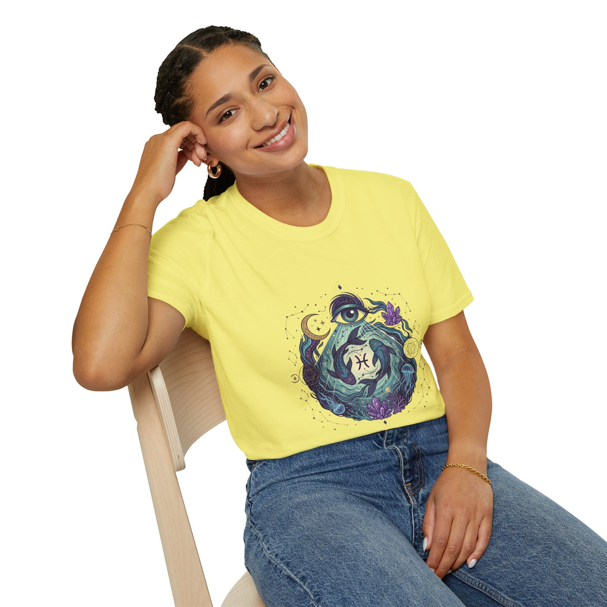 Pisces Mystic T-Shirt — 'I See Things You Don't' Astrology Tee
