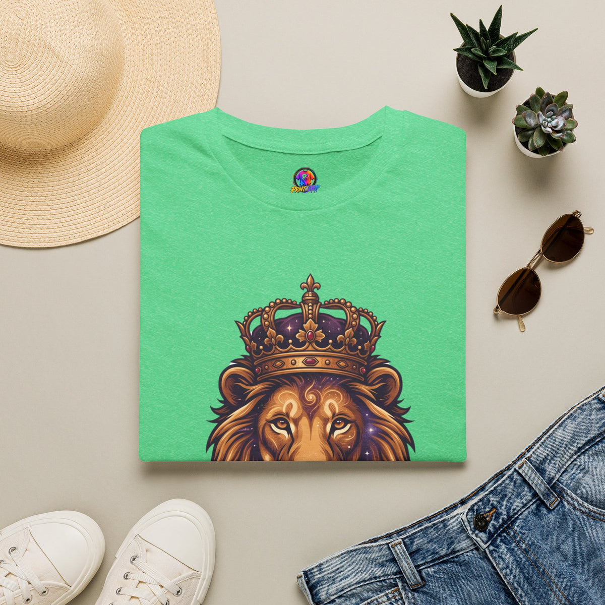 Leo Zodiac Lion T-Shirt — "Born with a Crown in My Soul" Zodiac Graphic Tee