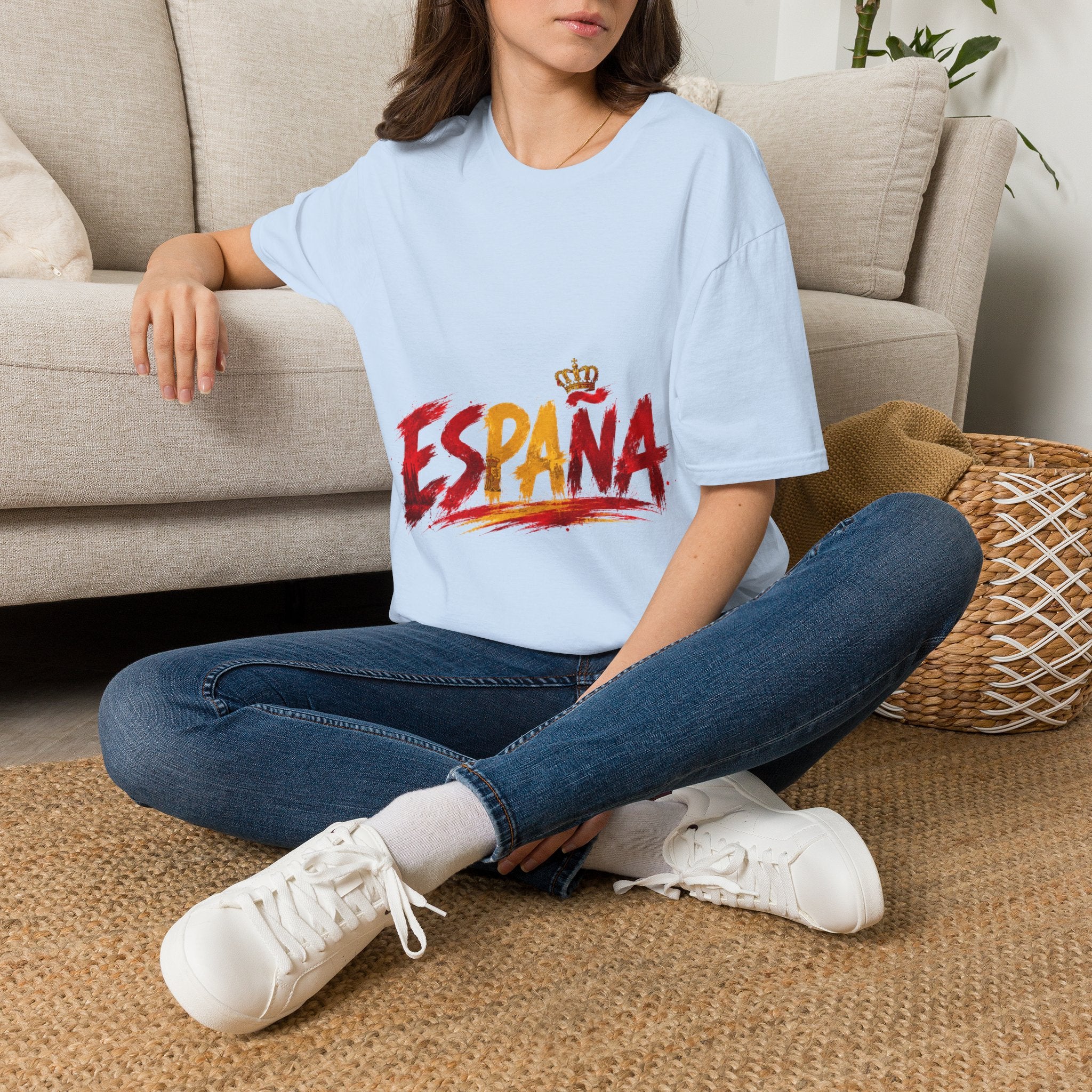 Spain  Graphic T-Shirt — Spanish Flag Brushstroke Design with Crown