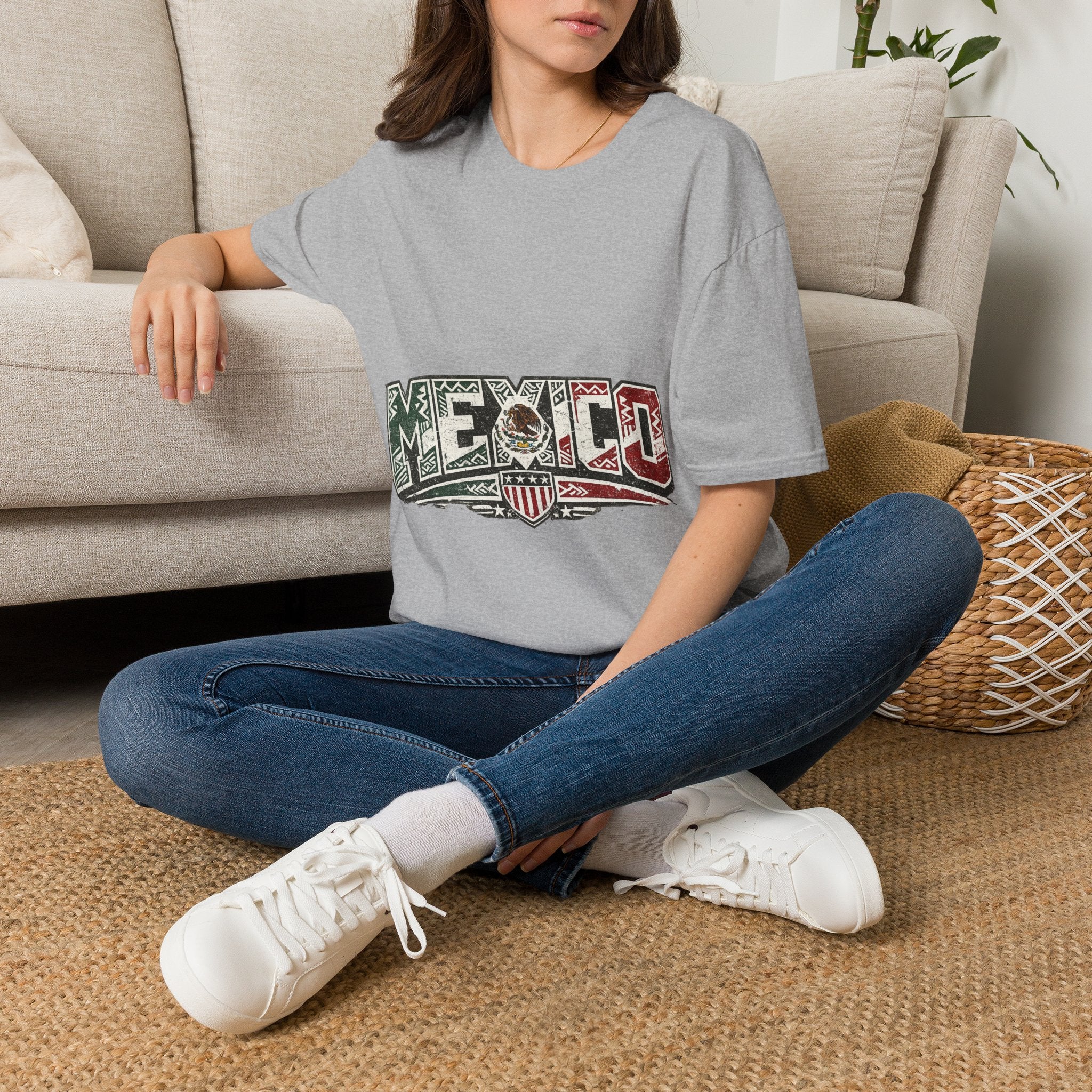 Mexico Pride Graphic T-Shirt — Retro Mexican Flag Design