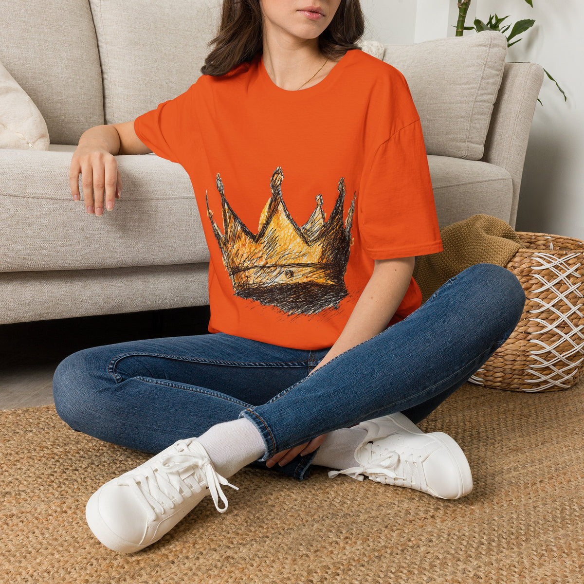 Crowned Sketch T‑Shirt — Hand‑Drawn Gold Crown Graphic Tee