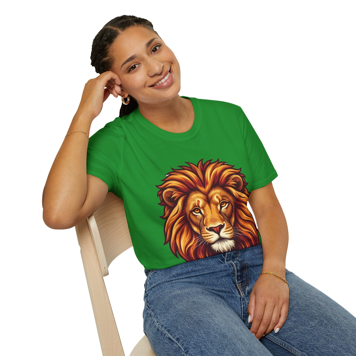 Leo Zodiac Lion Face T-Shirt — Majestic Lion Head Graphic Tee