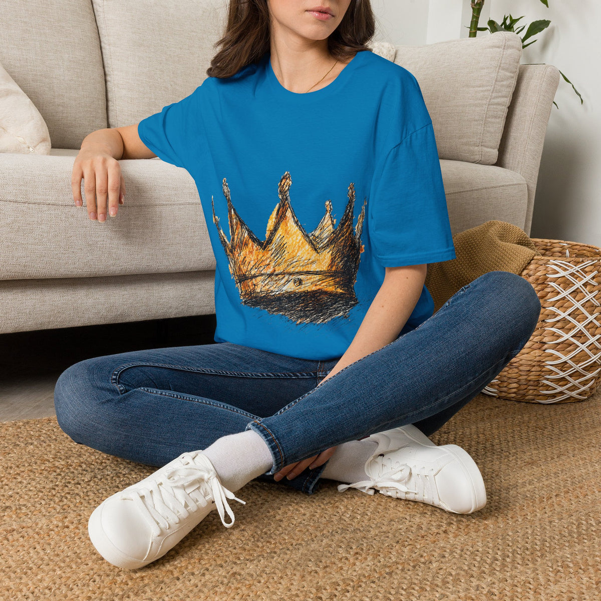 Crowned Sketch T‑Shirt — Hand‑Drawn Gold Crown Graphic Tee