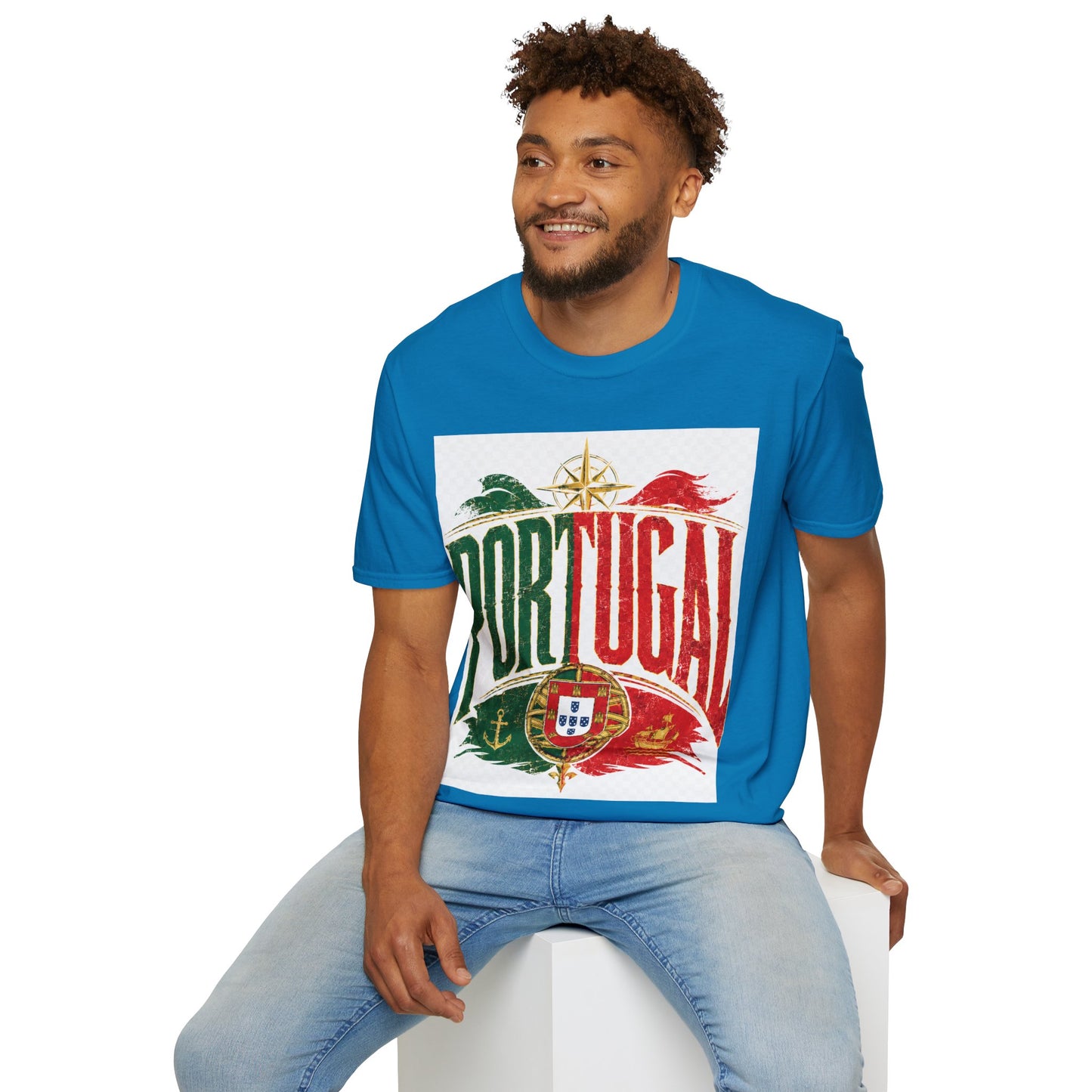 Portugal Vintage Compass T-Shirt — Retro Portuguese Flag Travel Tee