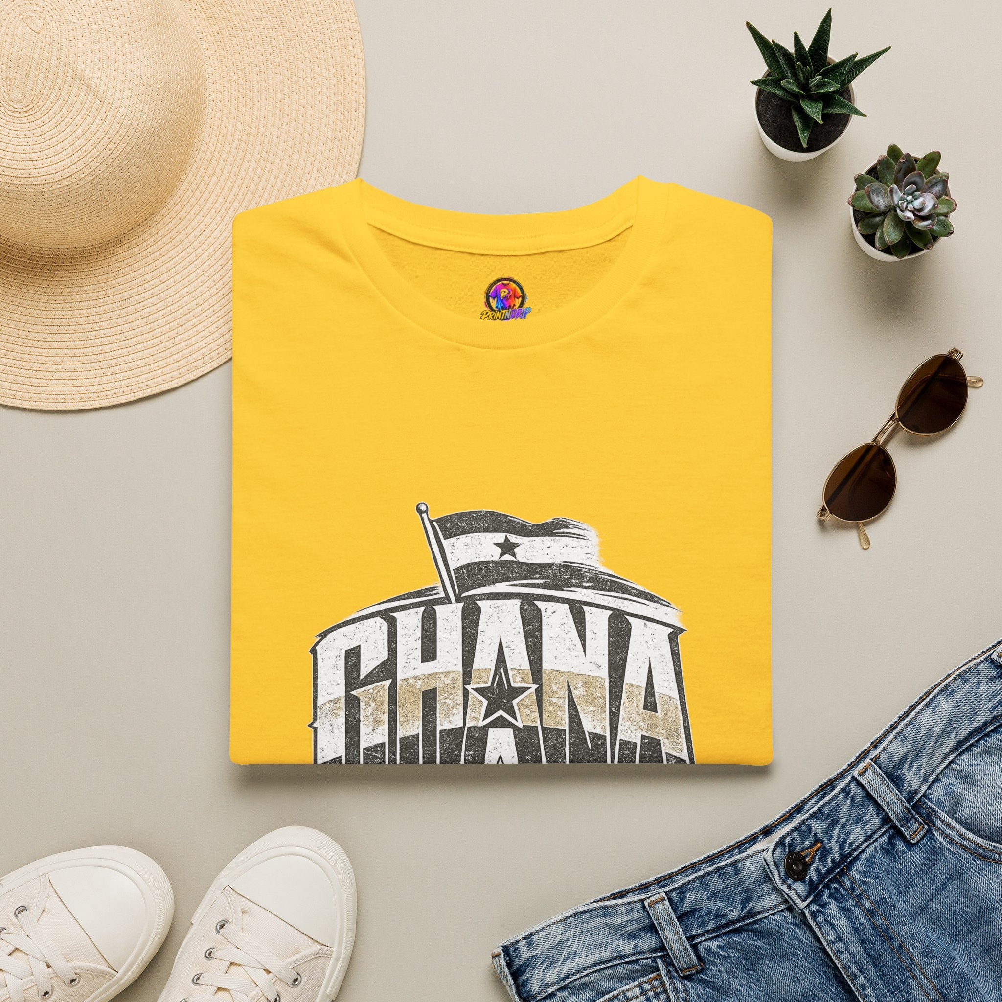 Ghana Vintage Flag T-Shirt — Retro Ghana Pride Graphic Tee