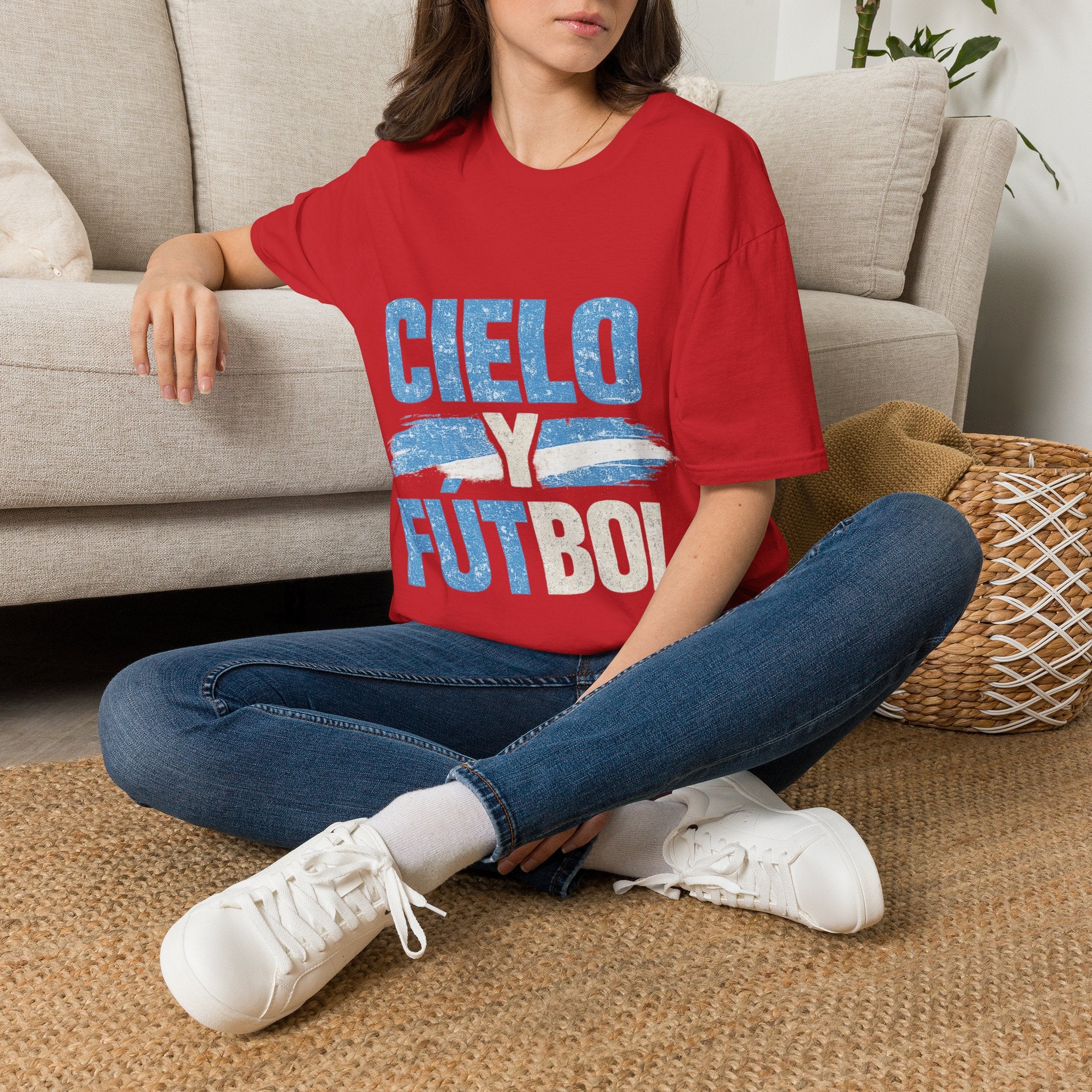 Argentina Cielo Fútbol T-Shirt — Vintage Sky Blue Soccer Tee
