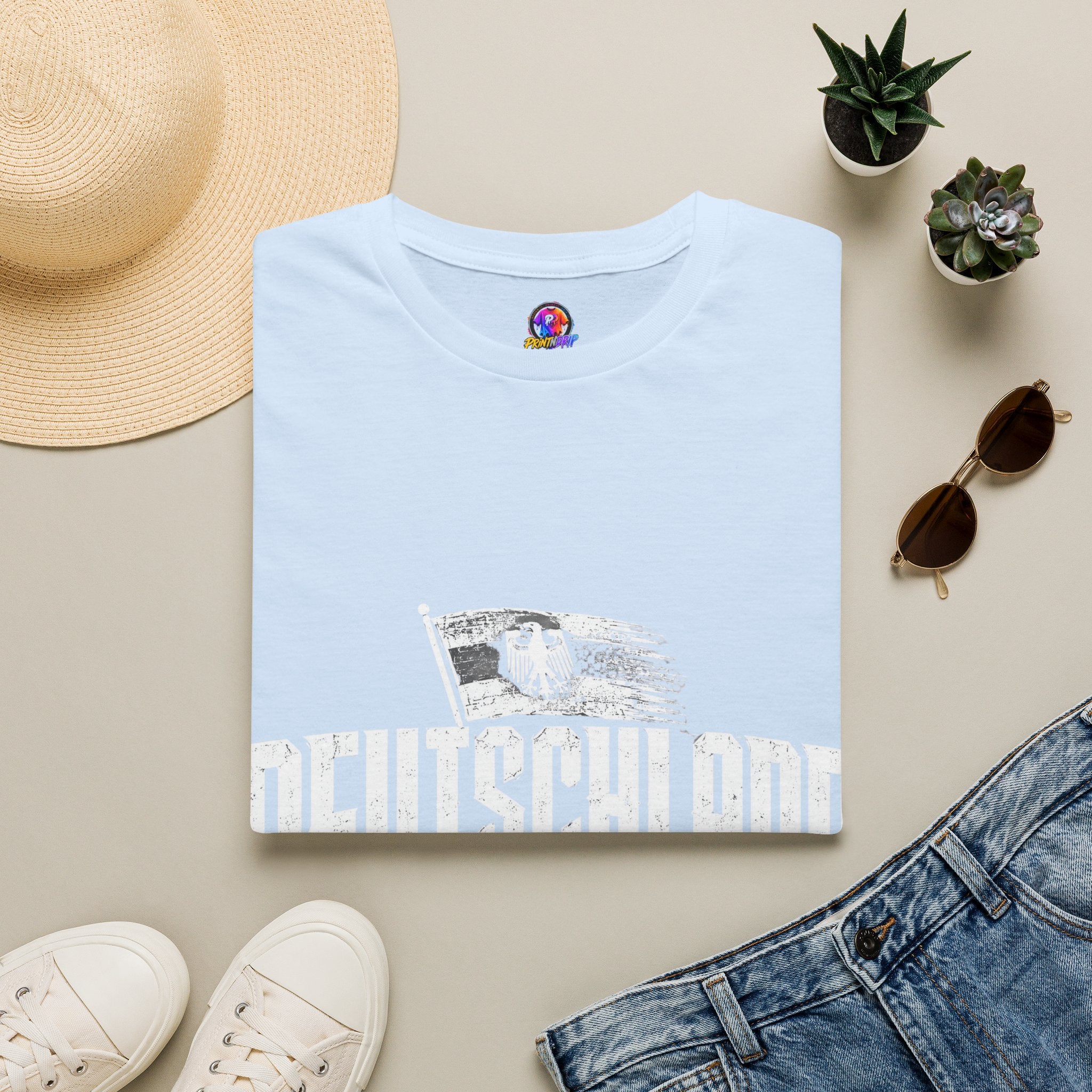Germany Deutschland T-Shirt — Vintage German Crest Soccer Fan Tee