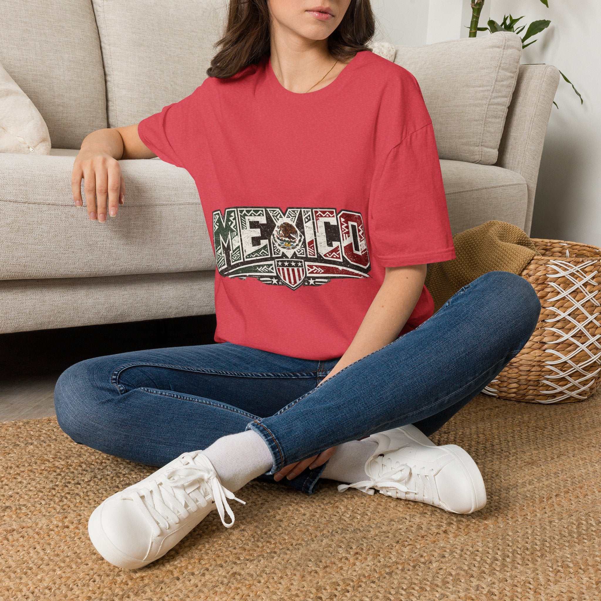 Mexico Pride Graphic T-Shirt — Retro Mexican Flag Design