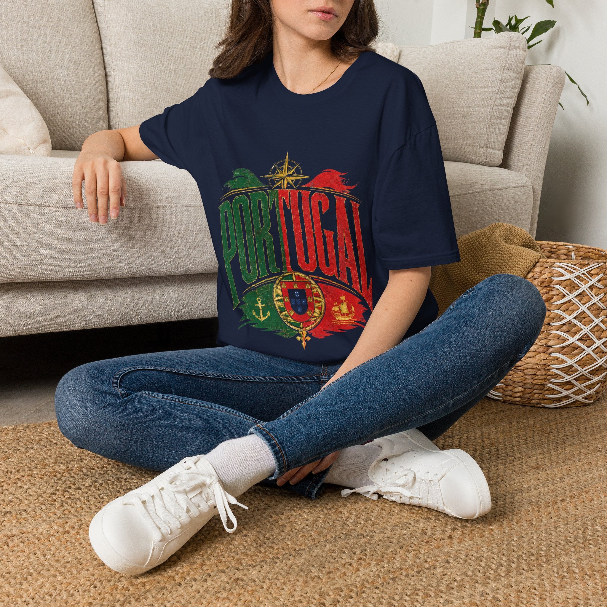 Portugal Vintage Compass T-Shirt — Retro Portuguese Flag Travel Tee