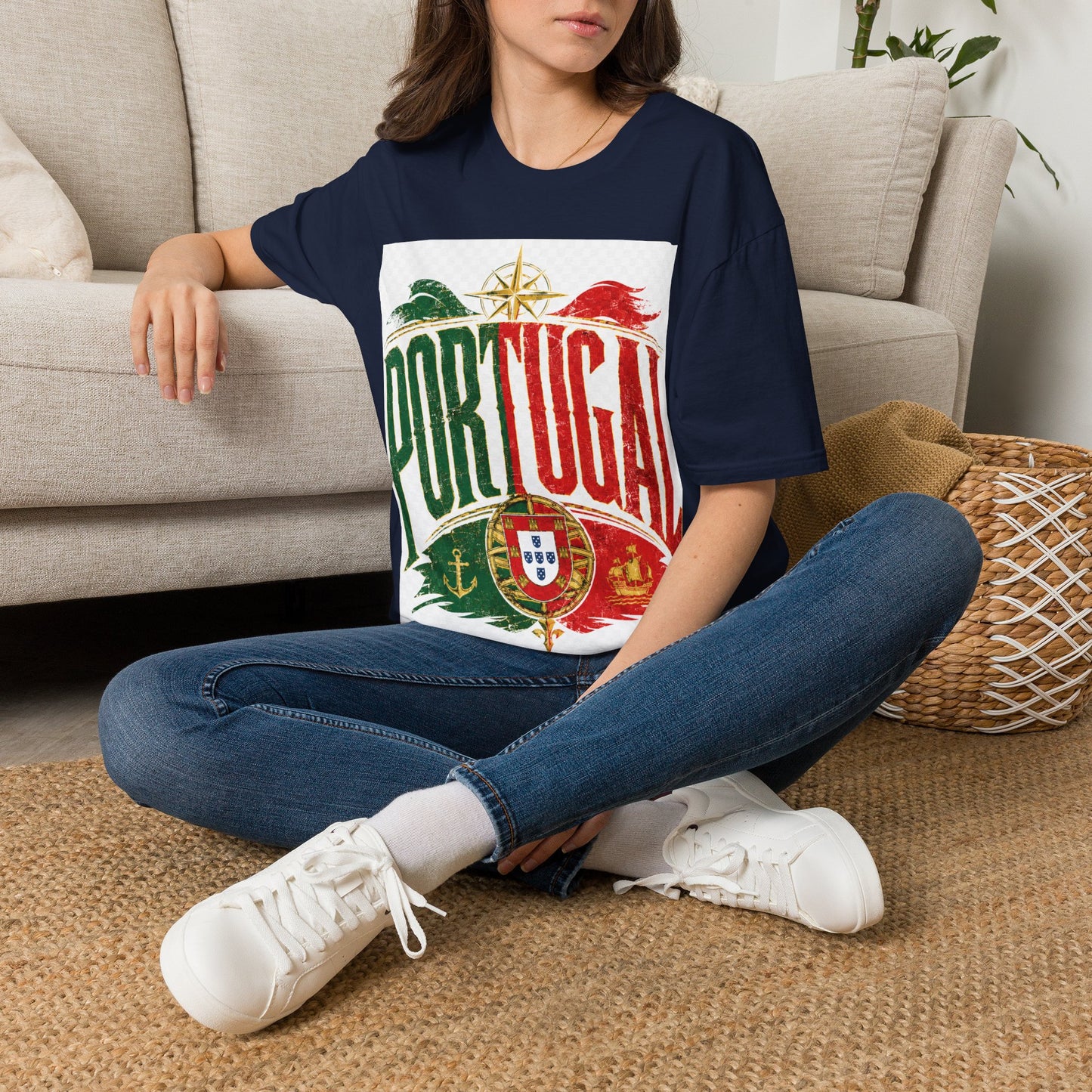 Portugal Vintage Compass T-Shirt — Retro Portuguese Flag Travel Tee