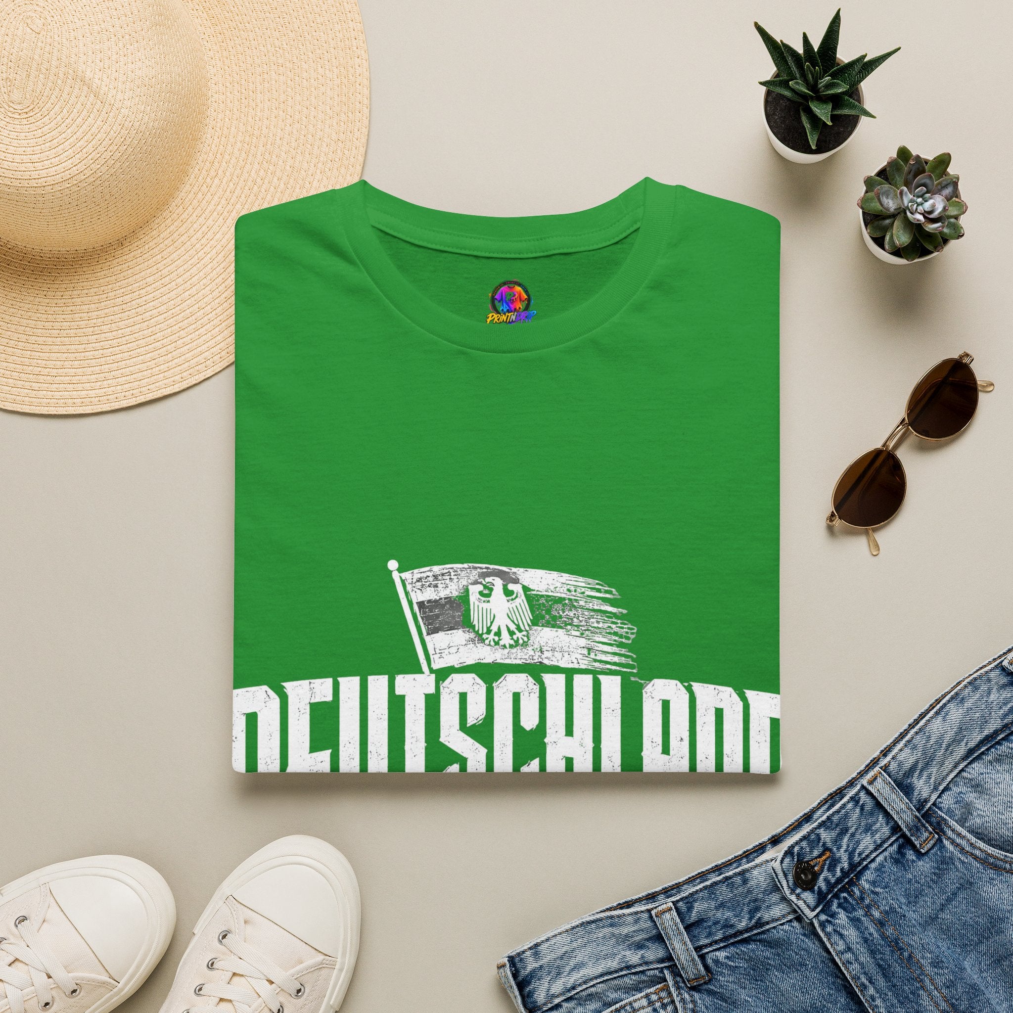 Germany Deutschland T-Shirt — Vintage German Crest Soccer Fan Tee