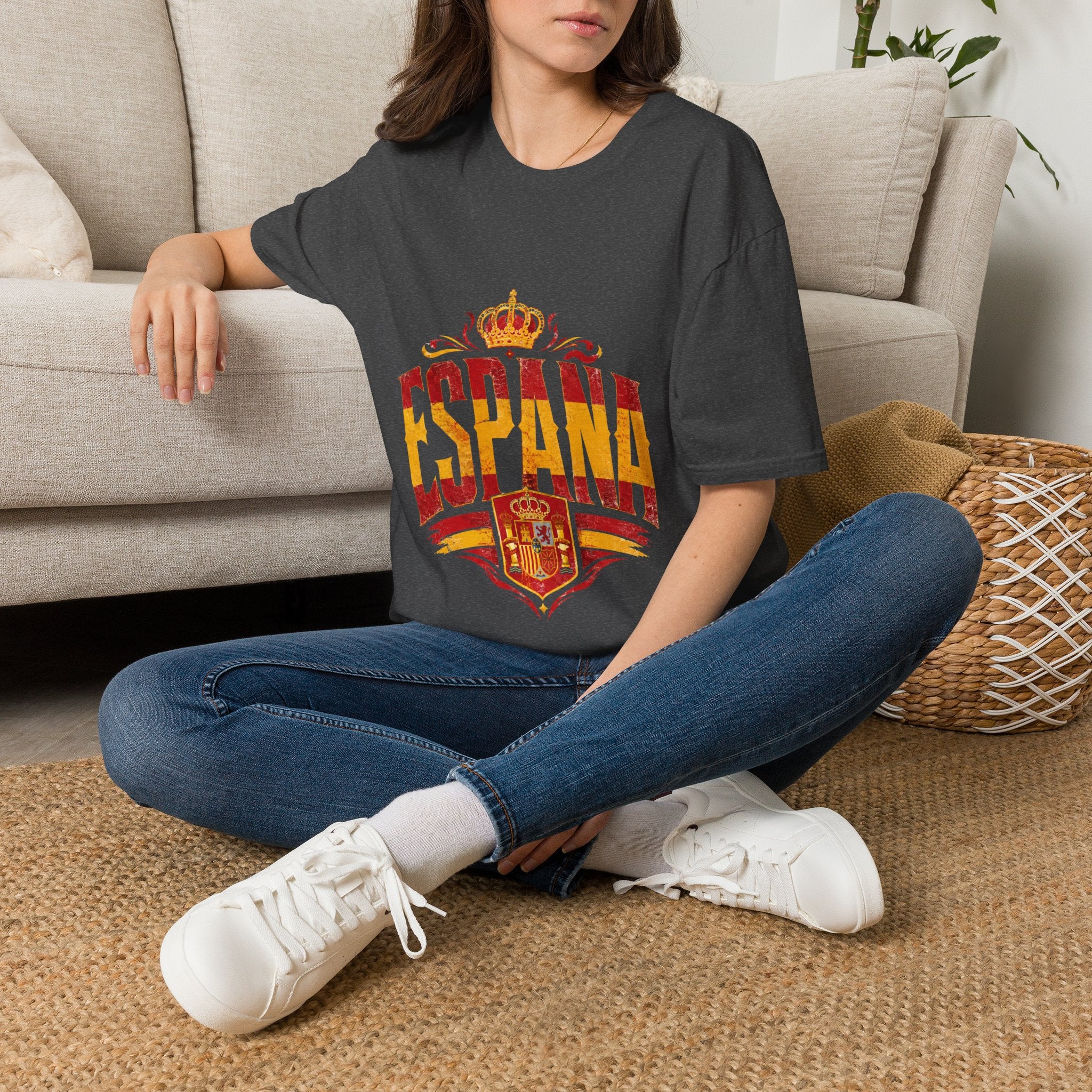 Spain Crown Graphic T-Shirt — Spanish Flag Vintage Crest Tee