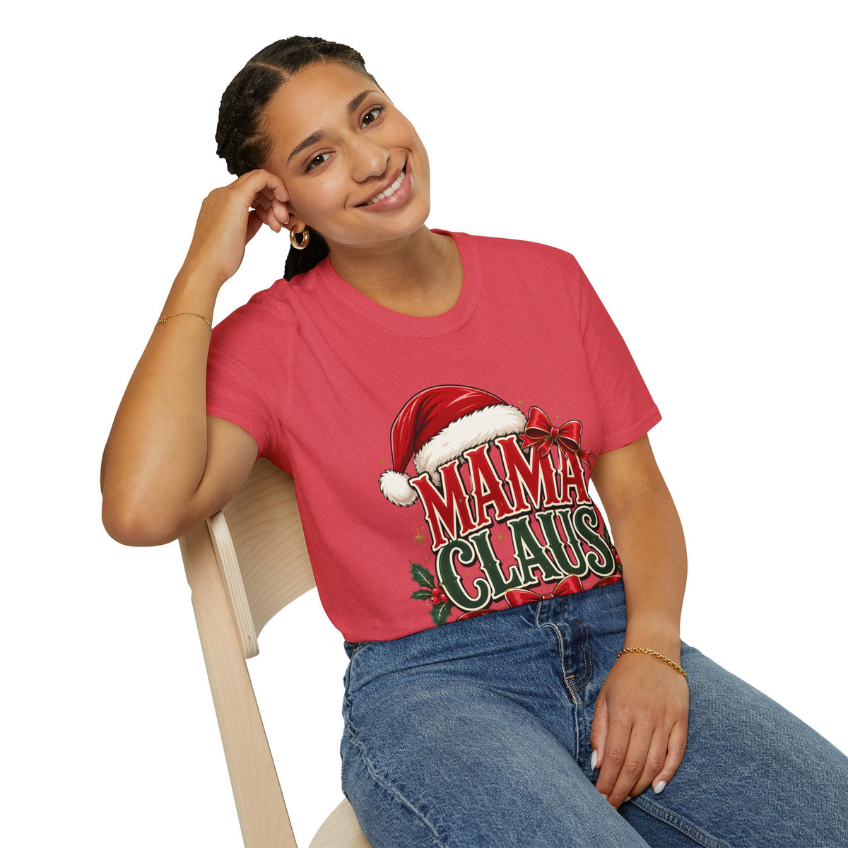Mama Claus T-Shirt — Festive Christmas Mom Tee with Santa Hat & Bow