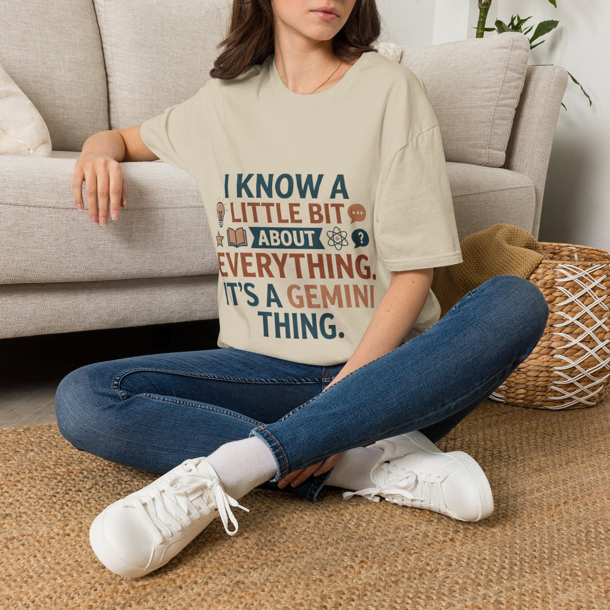 Gemini Funny Horoscope T‑Shirt — "I Know A Little Bit About Everything, It's A Gemini Thing"