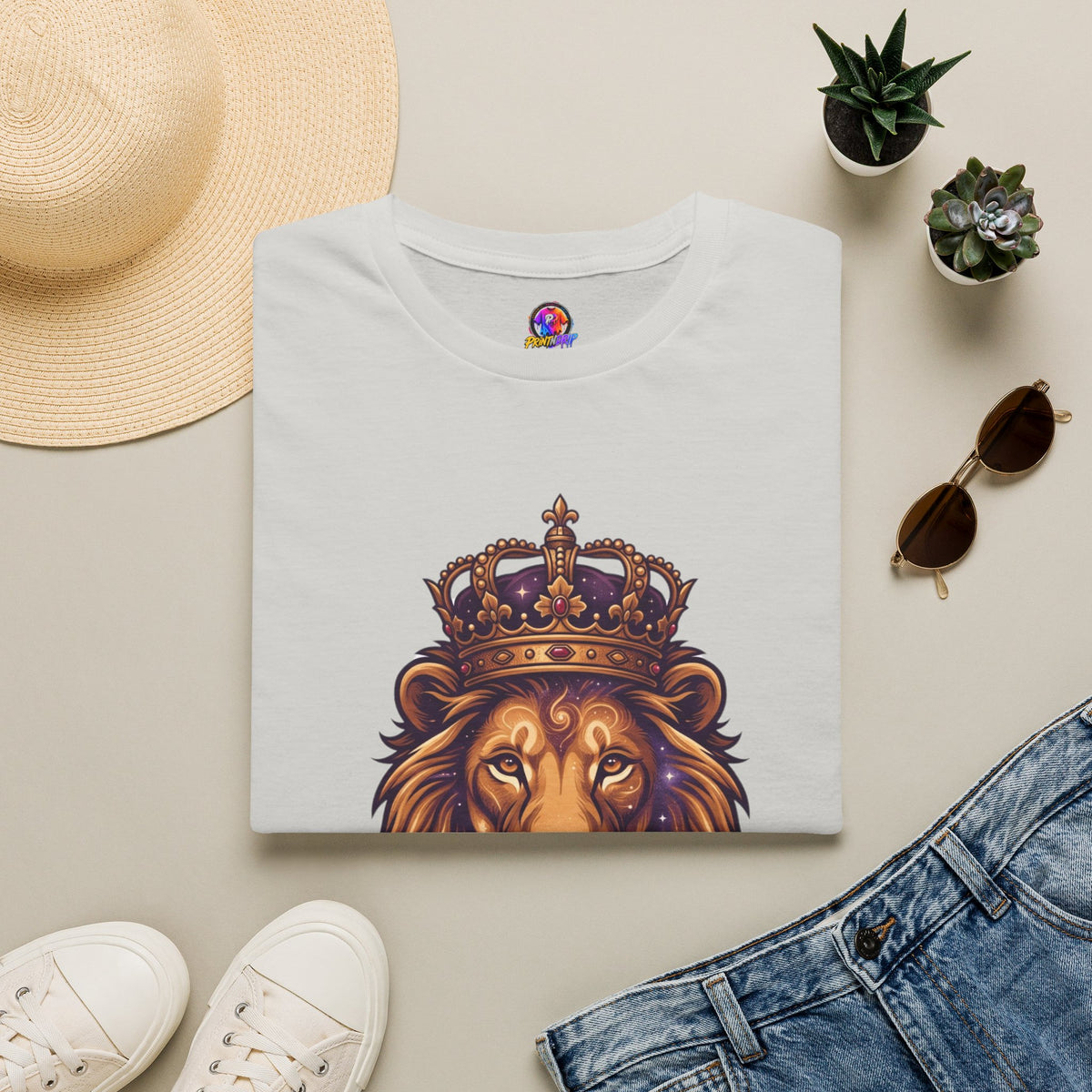 Leo Zodiac Lion T-Shirt — "Born with a Crown in My Soul" Zodiac Graphic Tee