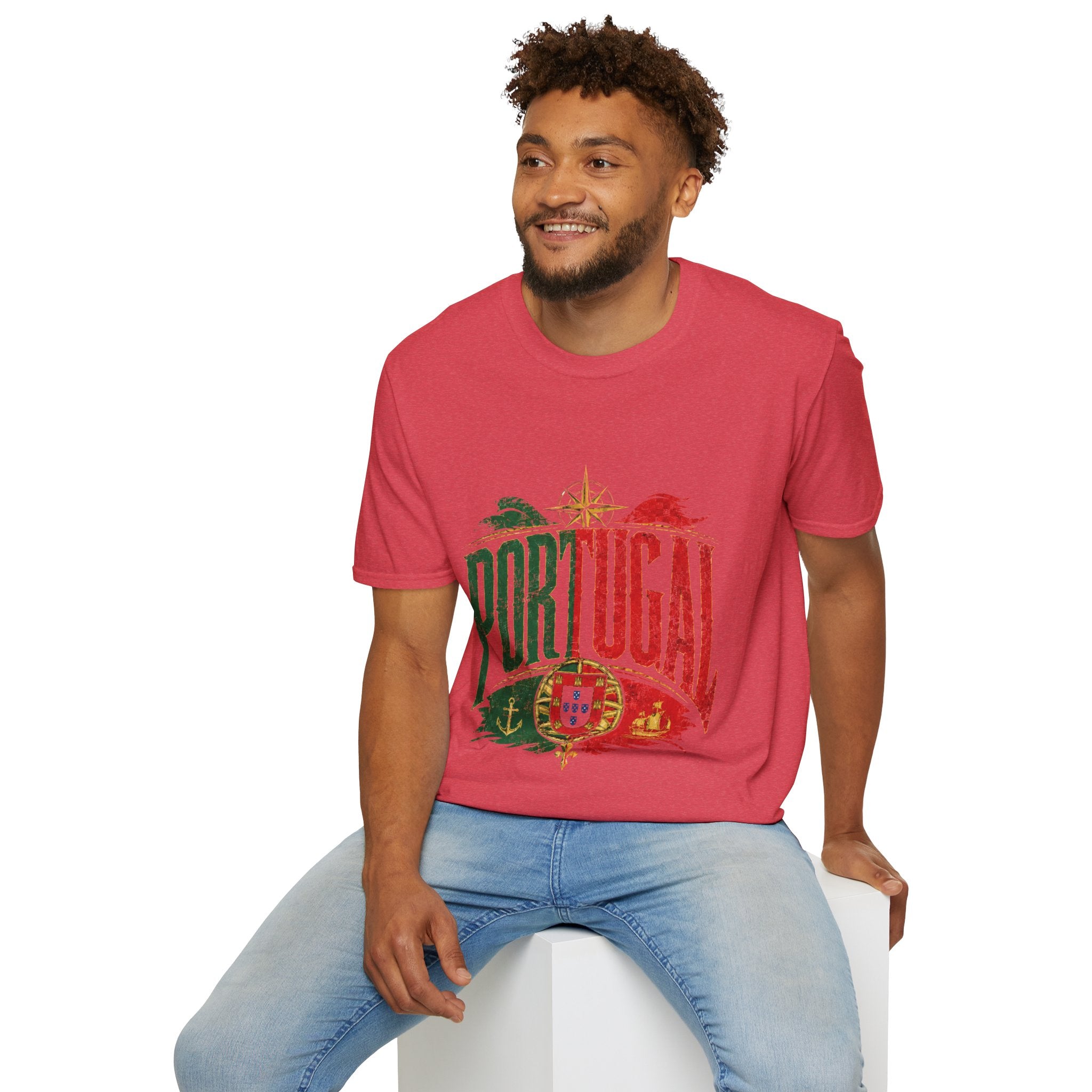 Portugal Vintage Compass T-Shirt — Retro Portuguese Flag Travel Tee